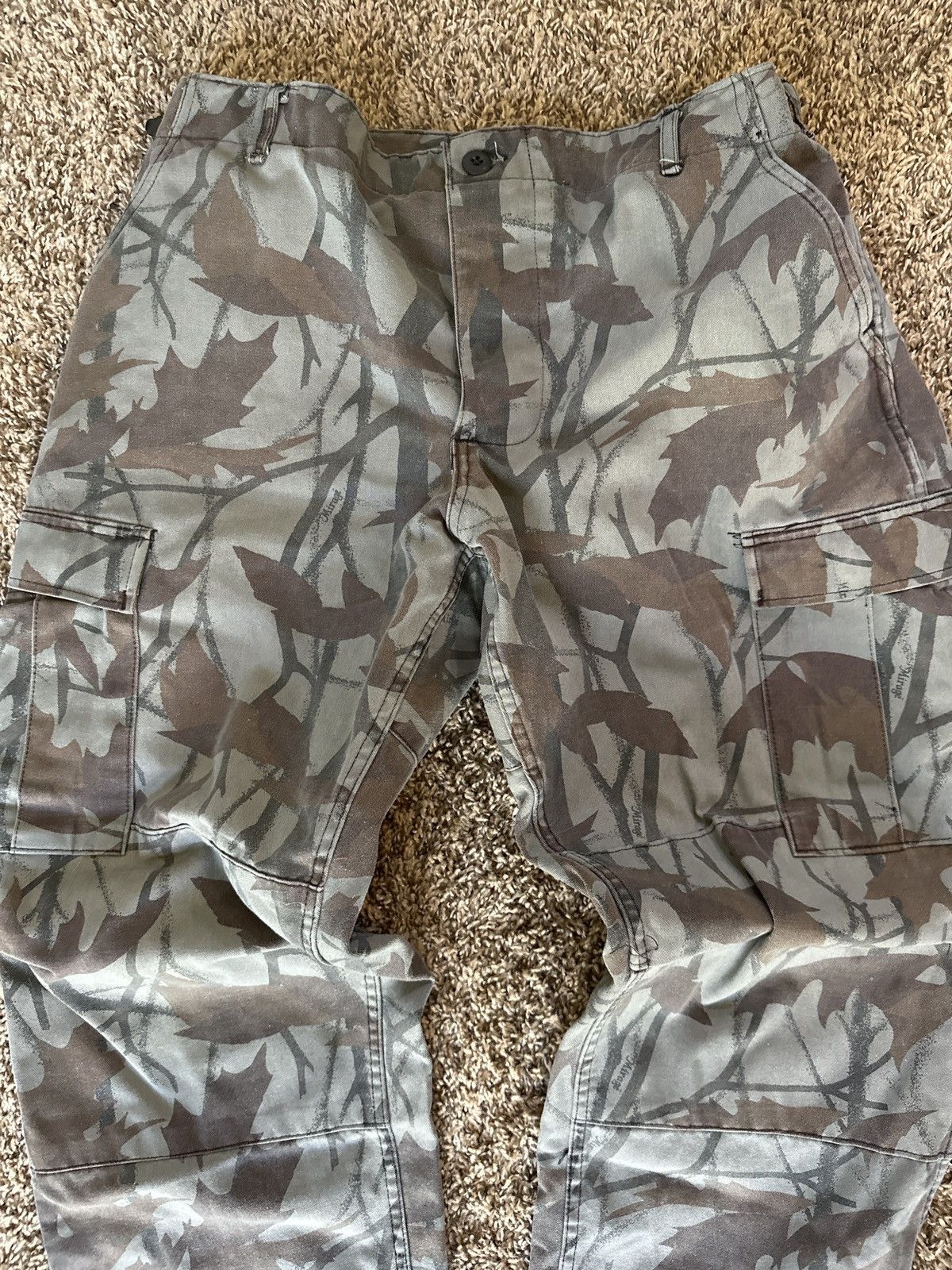 Vintage Vintage Realtree Style Cargo Pants Size US 34 / EU 50 - 1 Thumbnail