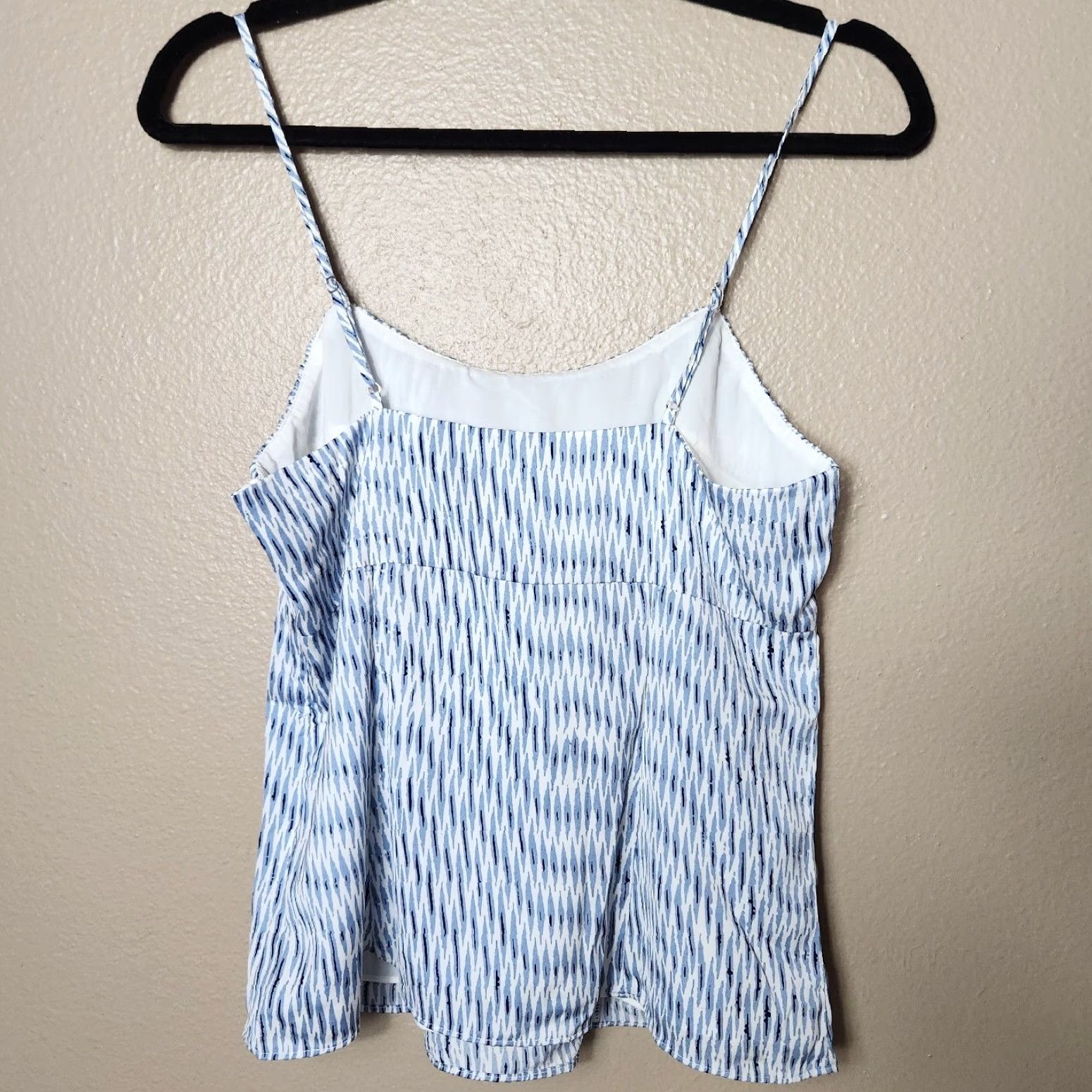 Banana Republic BANANA REPUBLIC Camisole Tank Shirt Women 4 White Black Blue Abstract Shirred NWT Adjustable Straps Lined' Size S / US 4 / IT 40 - 5 Thumbnail