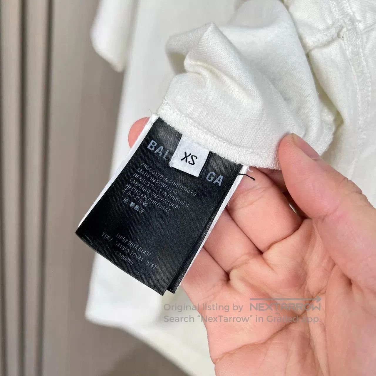 Balenciaga Balenciaga Embroidered Hem Letter Tee. Size XS / US 0-2 / IT 36-38 - 8 Thumbnail