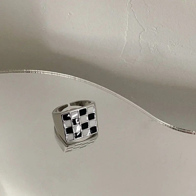 Jewelry × Vintage Chessboard Design Vintage Rings Size ONE SIZE - 2 Thumbnail