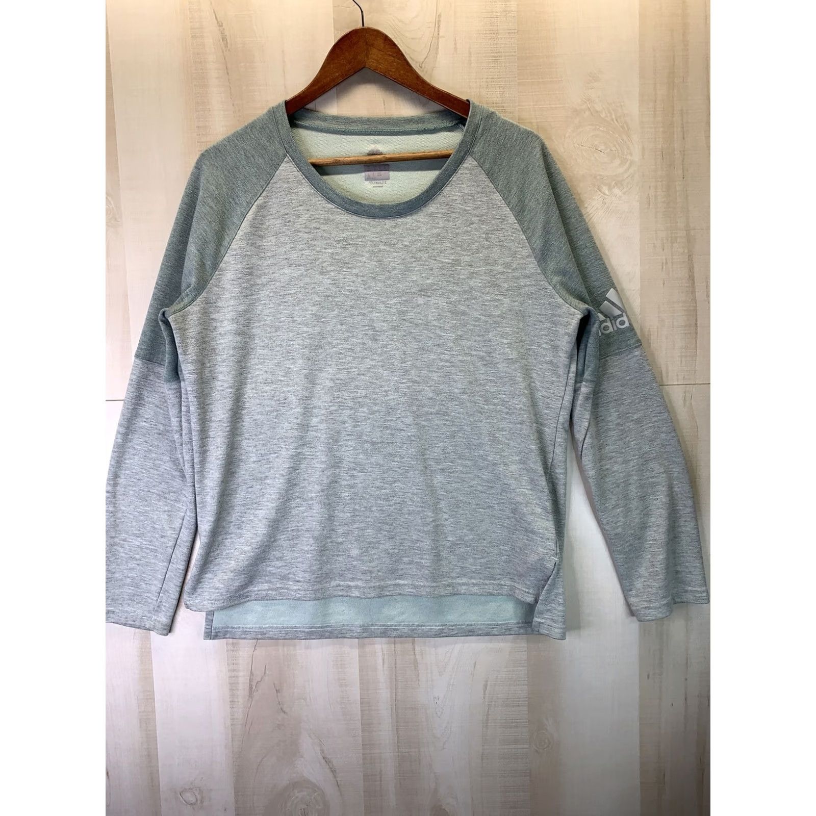 Adidas Adidas Climalite Women's XL Long Sleeve Blue Shirt Logo Sleeve 2994 Size XL / US 12-14 / IT 48-50 - 2 Thumbnail