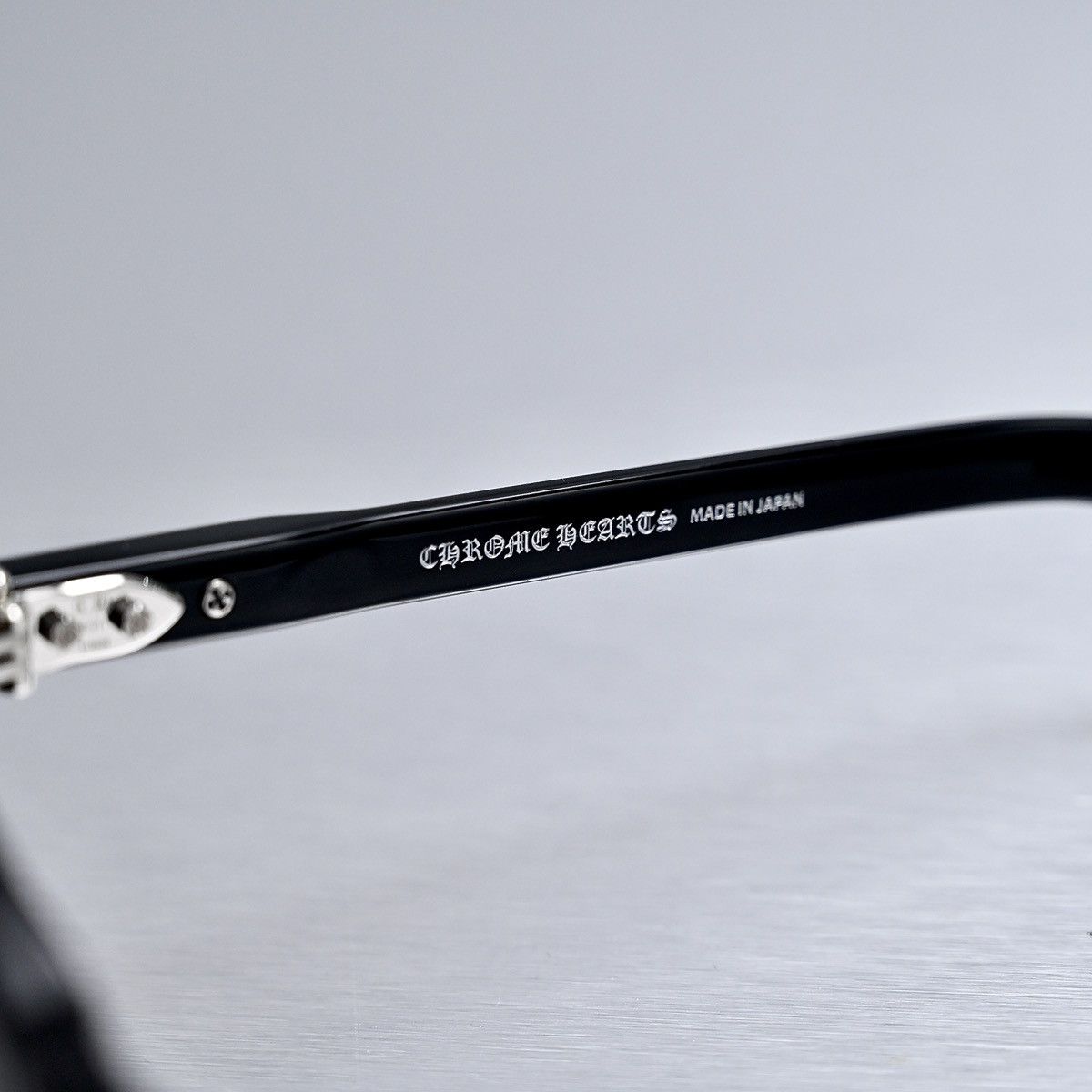 Chrome Hearts CHROME HEARTS SMOKE SHOW SUNGLASSES Size ONE SIZE - 7 Thumbnail