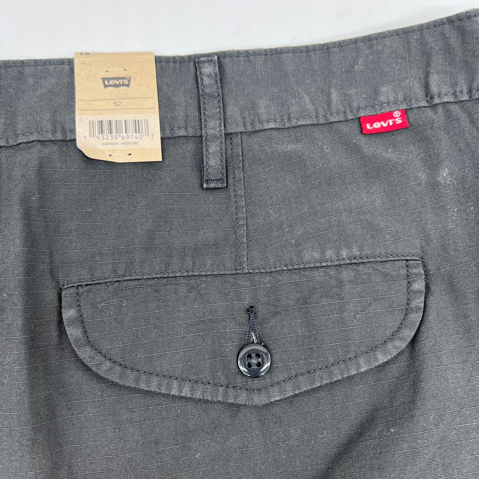 Levi's Levi's Men's Carrier Cargo Shorts Black Color Size 52 Size US 36 / EU 52 - 8 Thumbnail