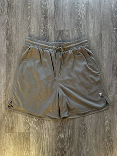 Kith Kith Washed Cotton Boerum Cargo Short | Grailed