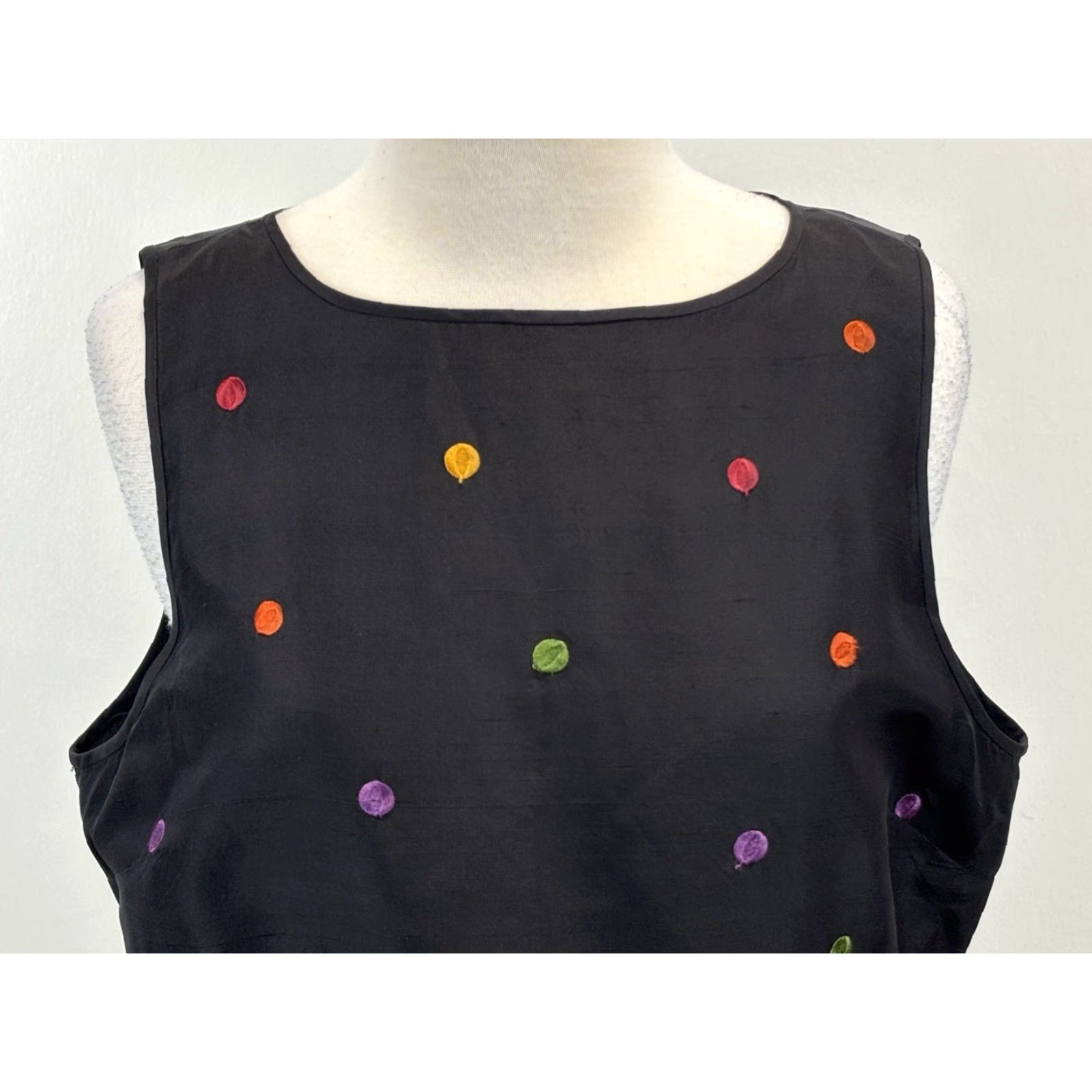 Vintage VINTAGE Robbie Bee Silk Blouse Top Women’s 16 Black Polka Dot Sleeveless Back Button Business Shirt Womens 16 Size XXL / US 16-18 / IT 52-54 - 5 Thumbnail