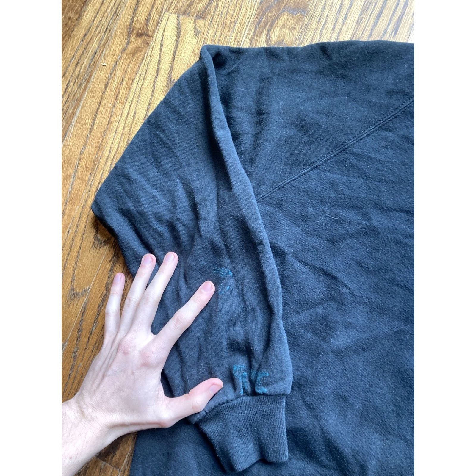 Jerzees VINTAGE Jerzees Sweatshirt Black Crewneck Raglan USA Made L Womens/Unisex Large Raglan Crewneck Sweatshirt Black 90s VTG USA Made Size L / US 10 / IT 46 - 6 Thumbnail