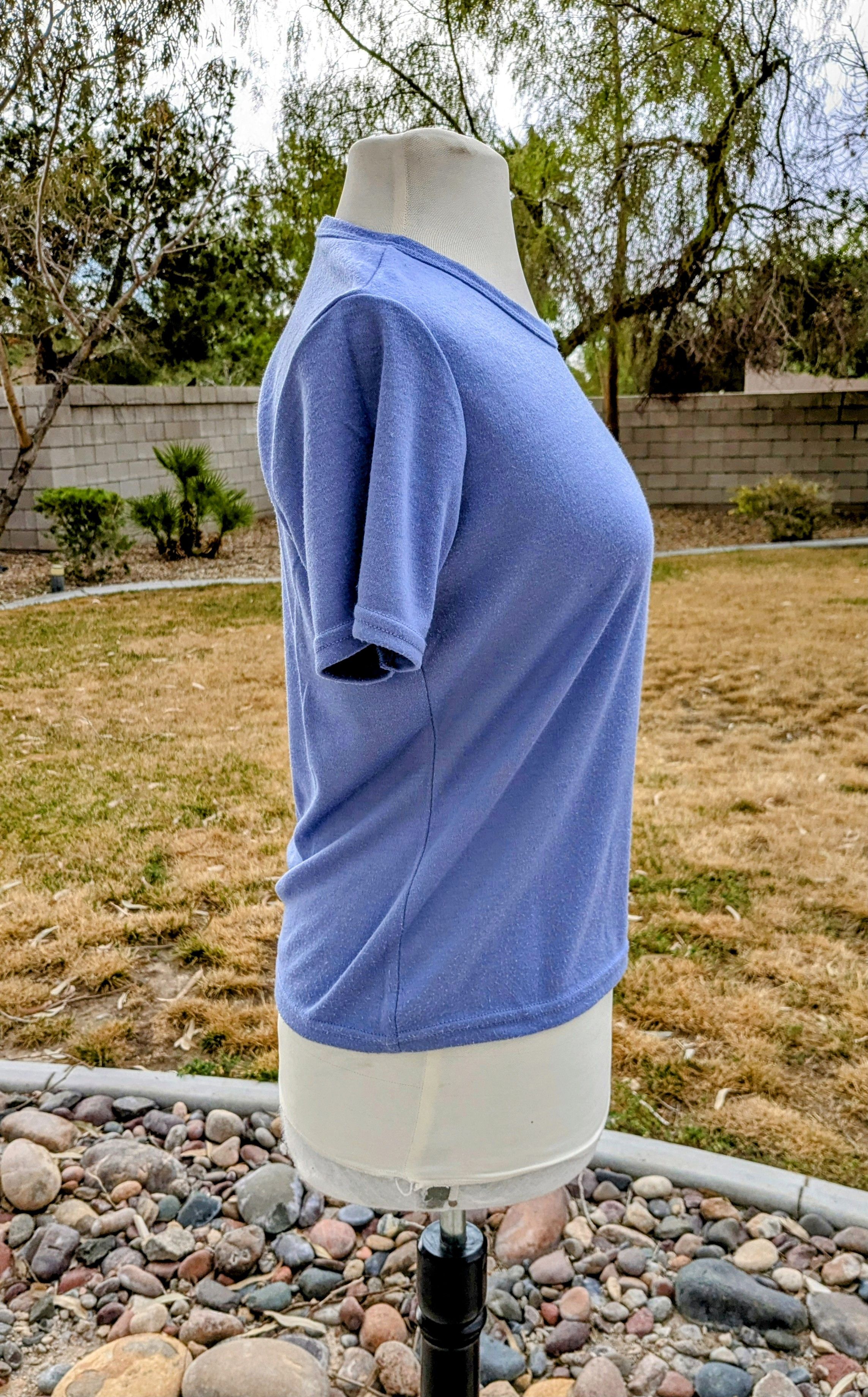 Designer TravelSmith Womens CoolMax Lilac Short Sleeve Shirt USA-Made Size S / US 4 / IT 40 - 3 Thumbnail