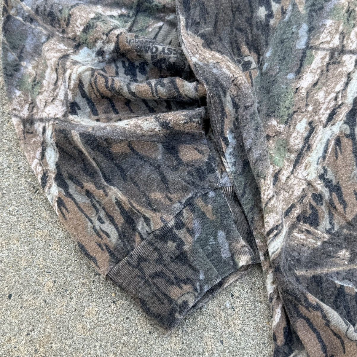 Mossy Oaks Vintage Y2K Shadow Branch Mossy Oak Camo Hunting LS T-Shirt Size US XL / EU 56 / 4 - 7 Thumbnail