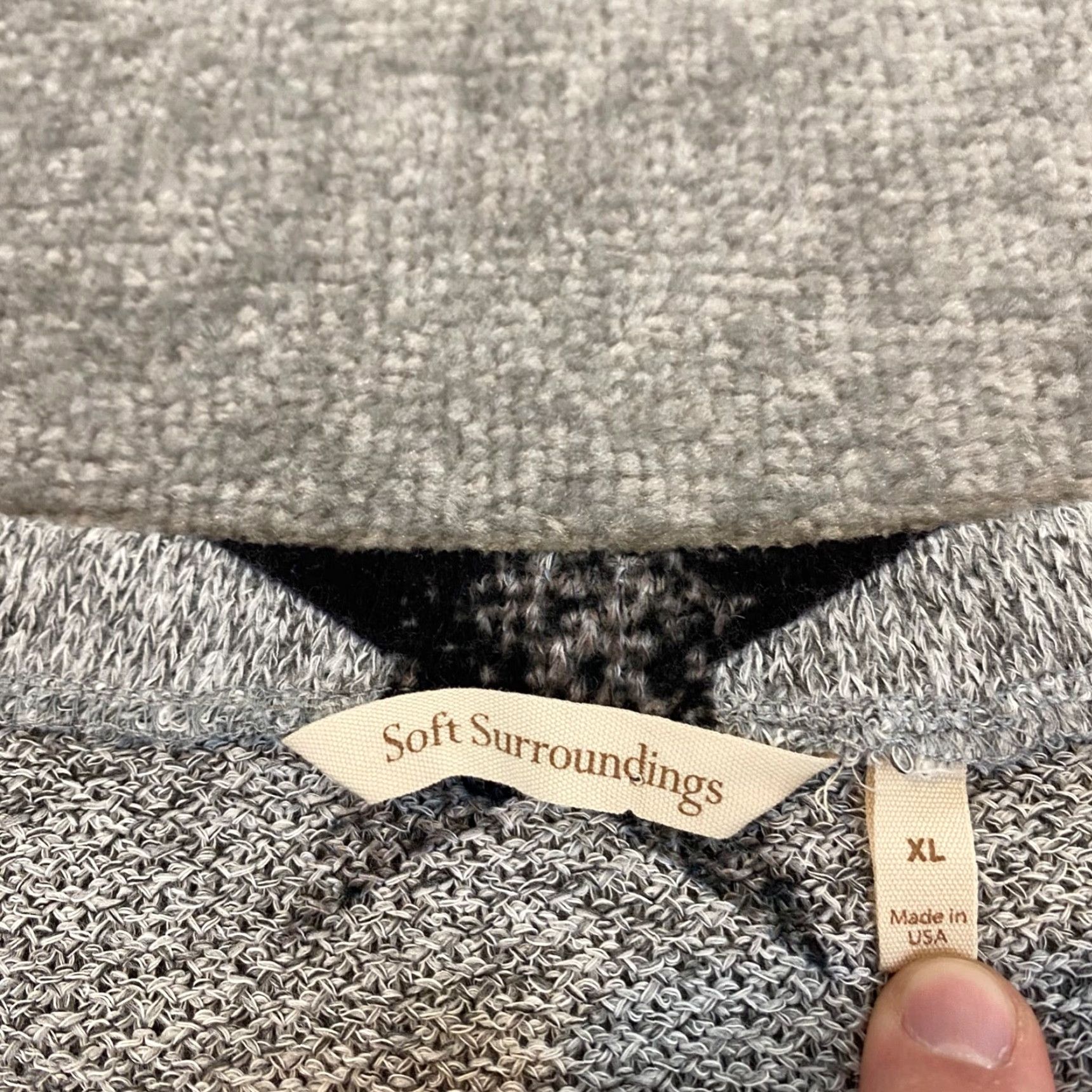 Soft Surroundings Soft Surroundings Womens Sweater XL Black Gray E'toile Star Knit Tunic Top Size XL / US 12-14 / IT 48-50 - 2 Thumbnail