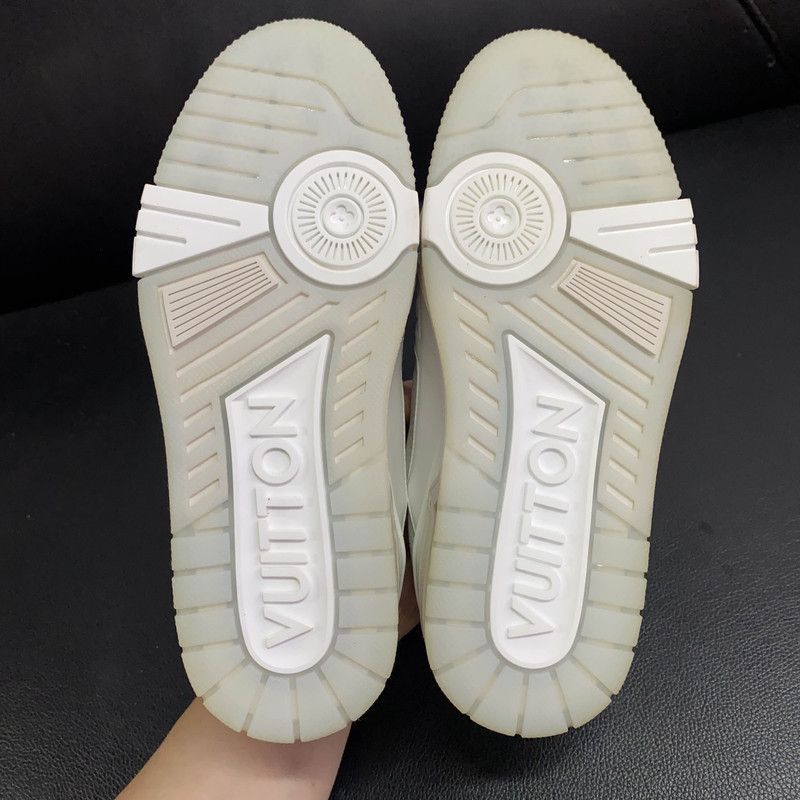 Louis Vuitton Louis Vuitton Leather Embossed Low-Top Trainers Size US 10 / EU 43 - 4 Thumbnail