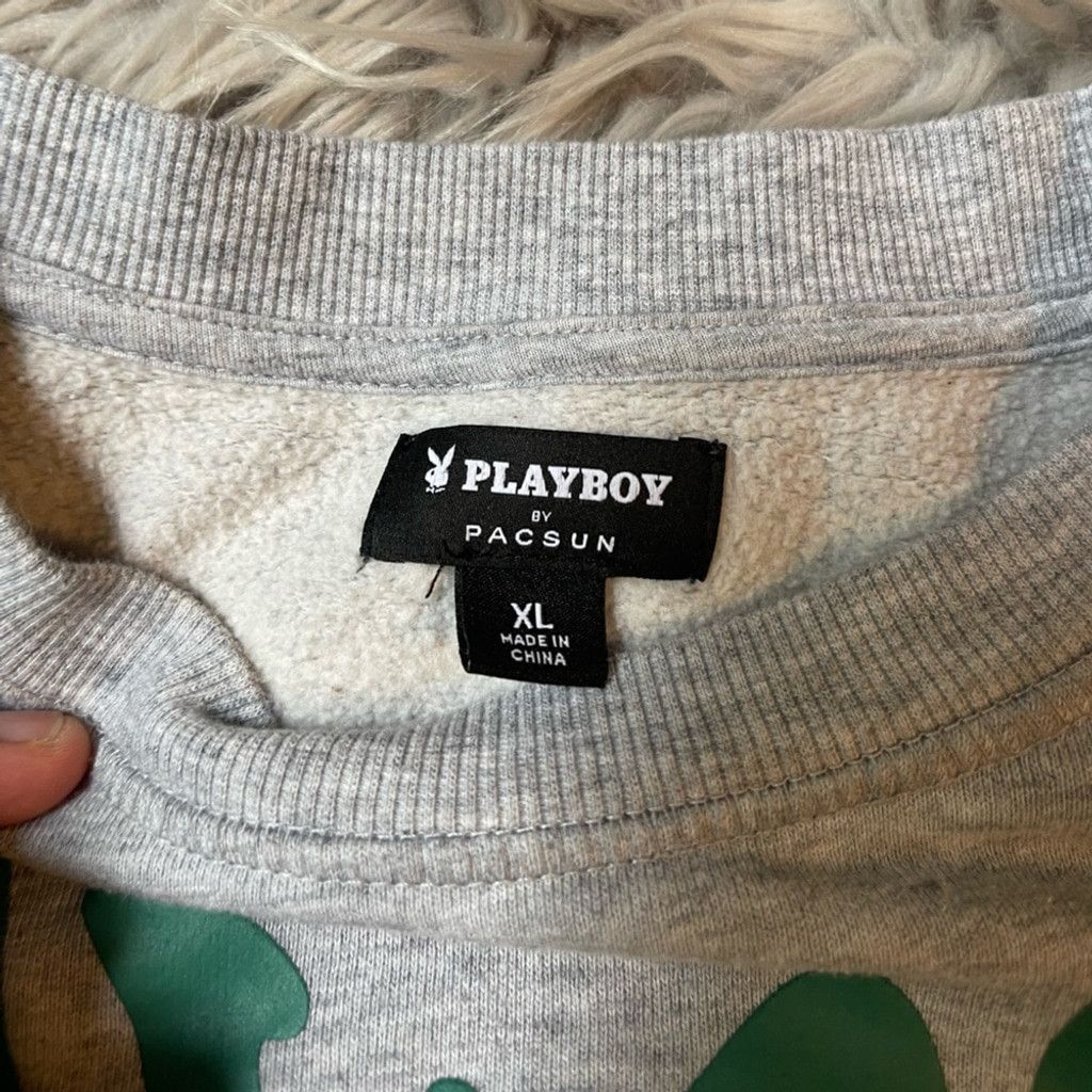 Playboy Playboy club heart shaped PacSun Gray Sweatshirt size XL Size US XL / EU 56 / 4 - 2 Thumbnail