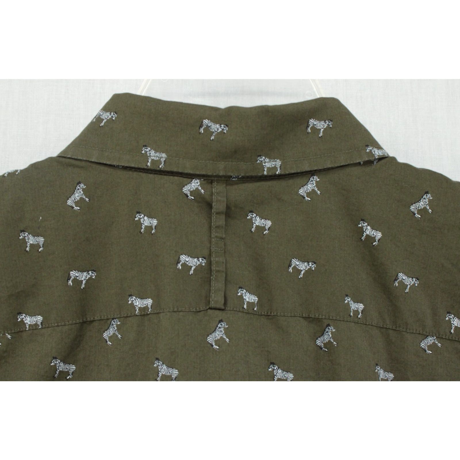 Banana Republic Banana Republic Luxe Poplin Shirt Men’s XL Green Zebra Print Slim Fit Button Up Shirt Size US XL / EU 56 / 4 - 6 Thumbnail