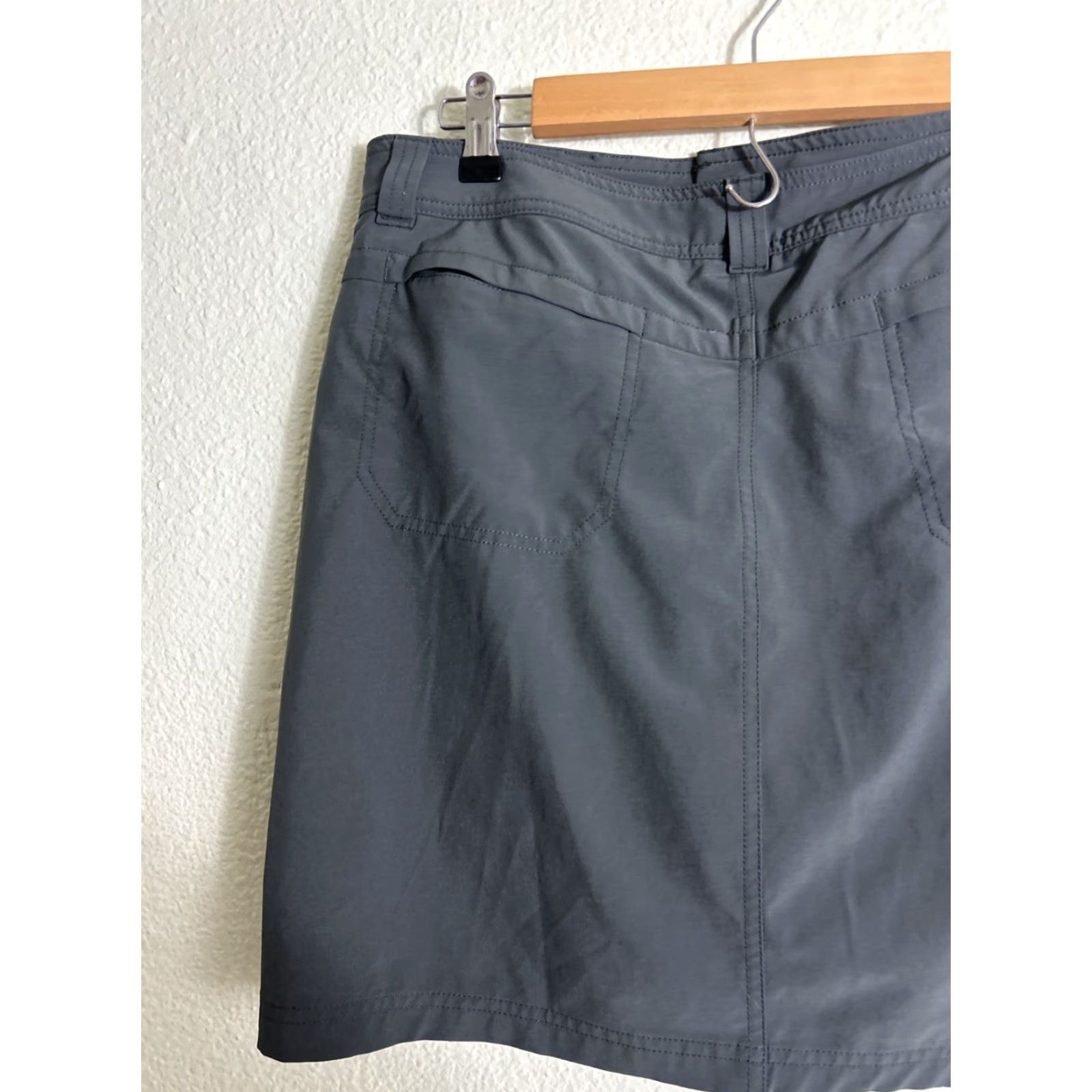 Eddie Bauer Eddie Bauer Women’s Skort Gray 12 Nylon 36x19 Activewear Size ONE SIZE - 7 Thumbnail