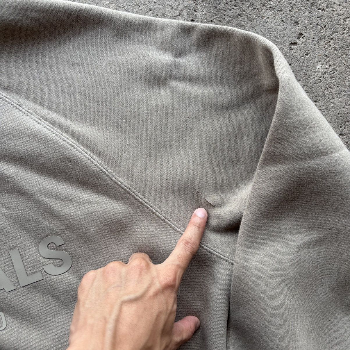 Essentials Essentials FOG Beige Green Size US S / EU 44-46 / 1 - 11 Thumbnail