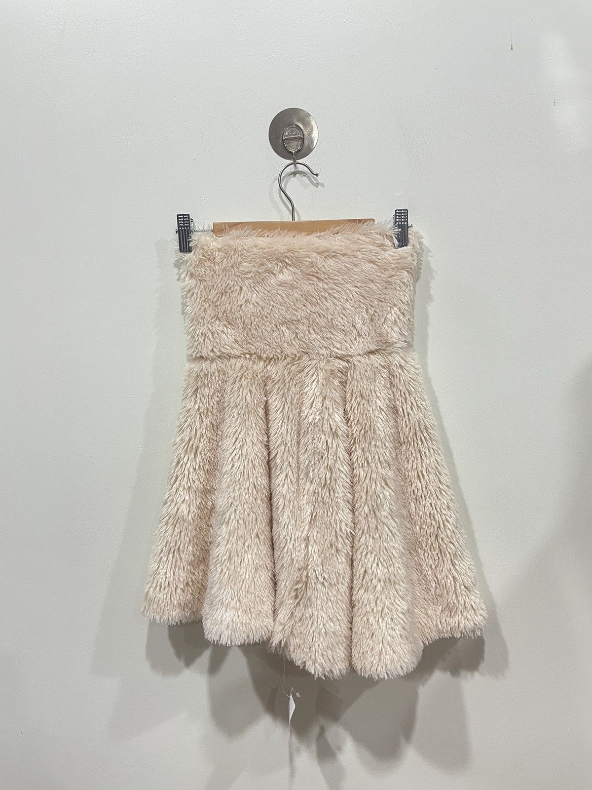 image of Issey Miyake x Tsumori Chisato Furry Mini Skirt in White, Women's (Size 24)