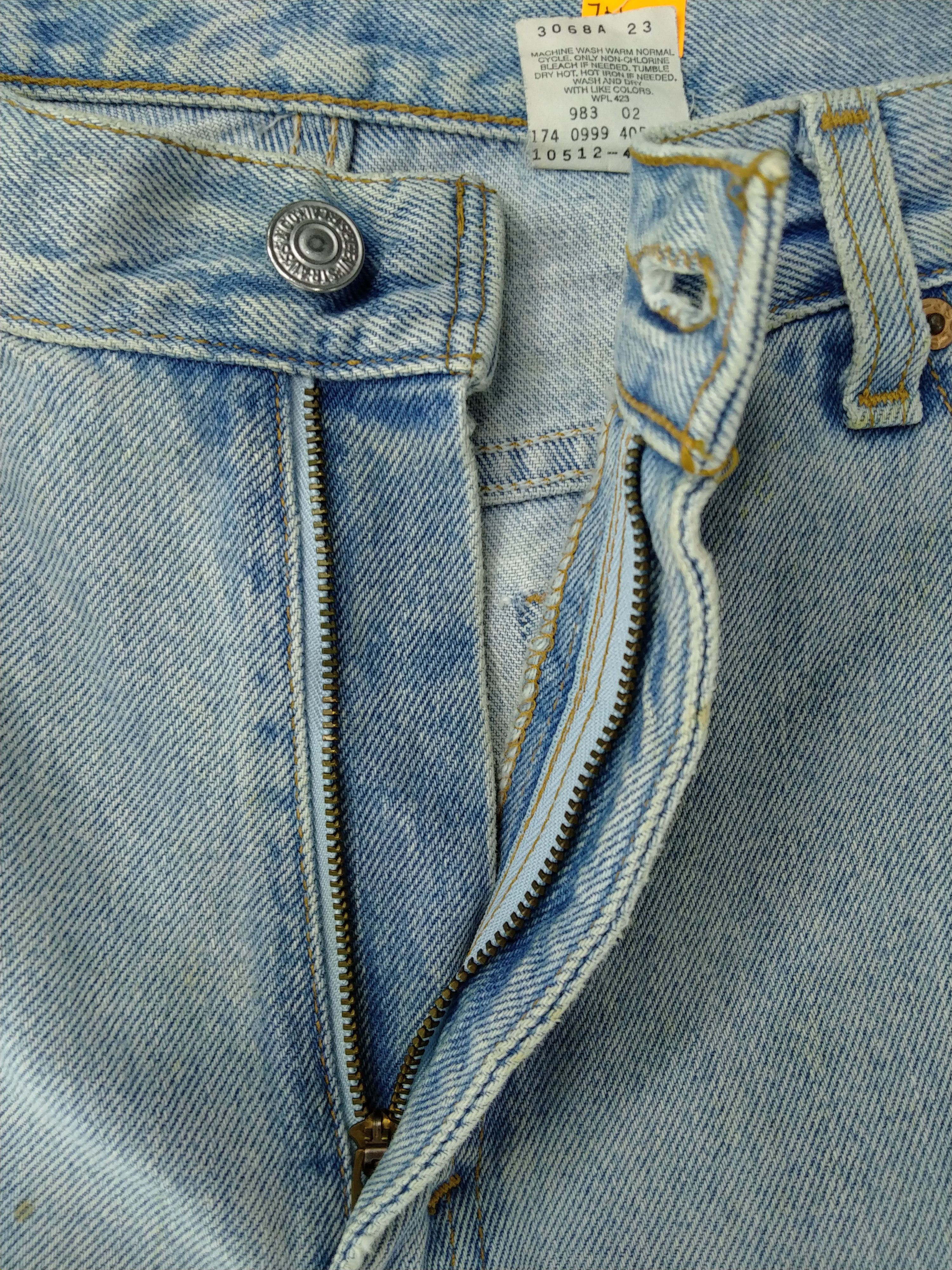 Levi's Light Wash Vintage Levi's 512 Slim 33x31 Denim -JN1018 Size US 33 - 6 Thumbnail