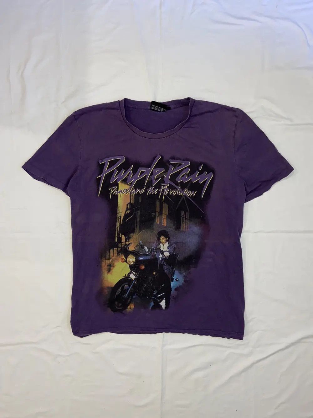 Prince RARE VINTAGE PRINCE PURPLE RAIN ROCK TEE Y2K BAND T SHIRT Size US XXL / EU 58 / 5 - 1 Thumbnail