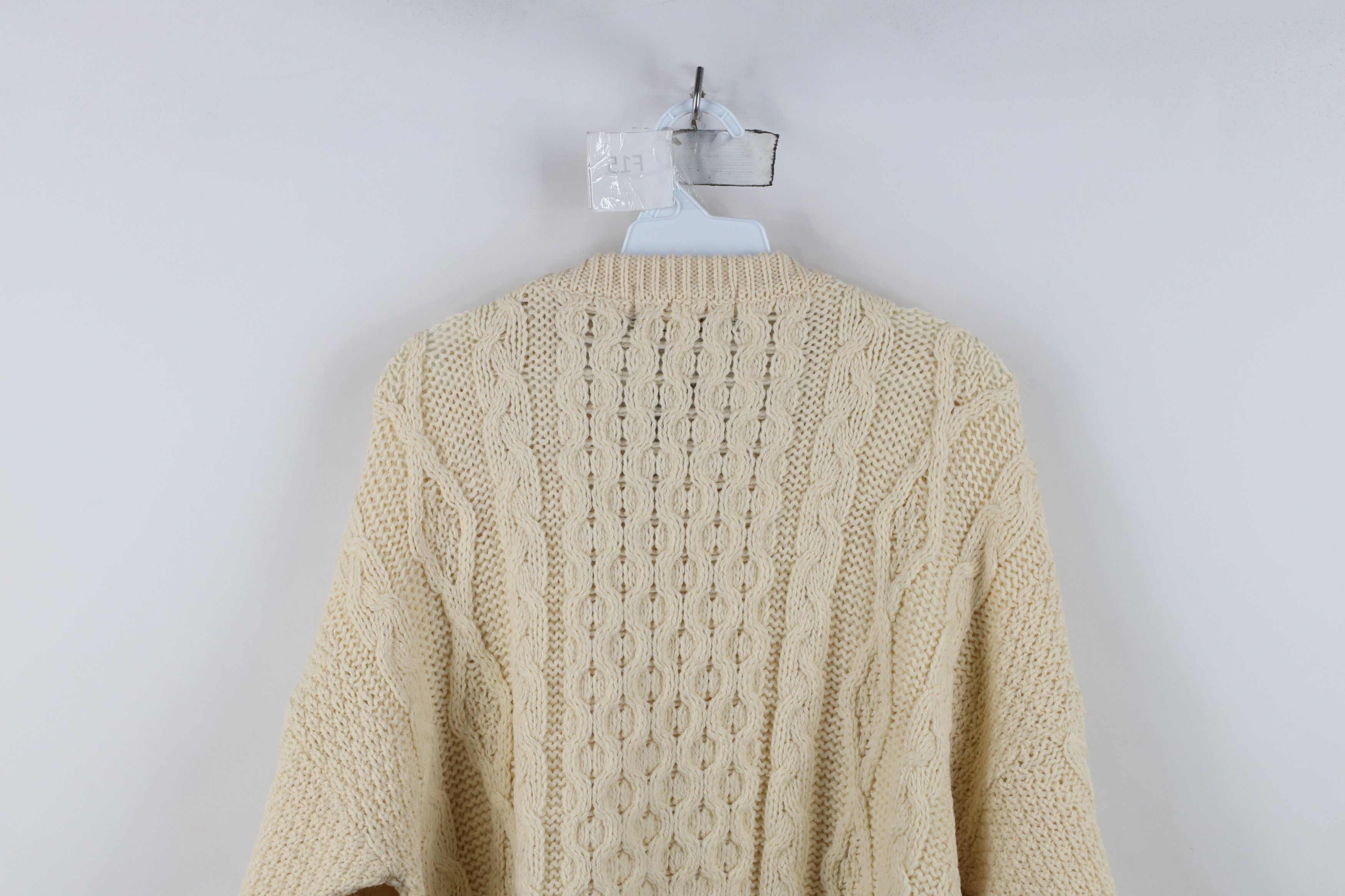 Vintage Deadstock Vintage 90s Wool Cable Knit Sweater Cream Size US L / EU 52-54 / 3 - 9 Thumbnail