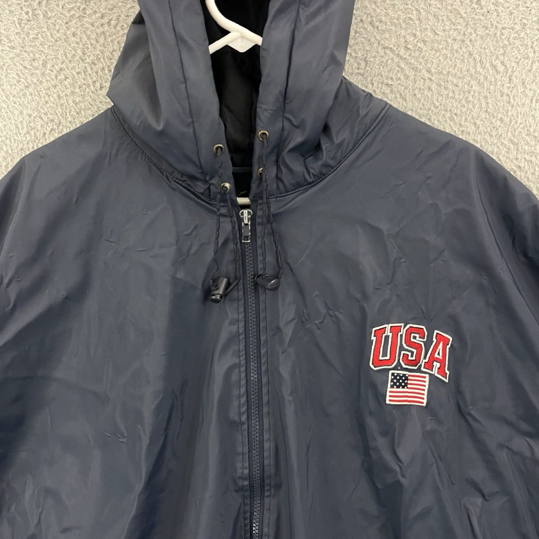Vintage VINTAGE Steve & Barry's Jacket Mens 3XL Blue USA Flag Polyvinyl Zip Hooded Lined Size US XXL / EU 58 / 5 - 4 Thumbnail