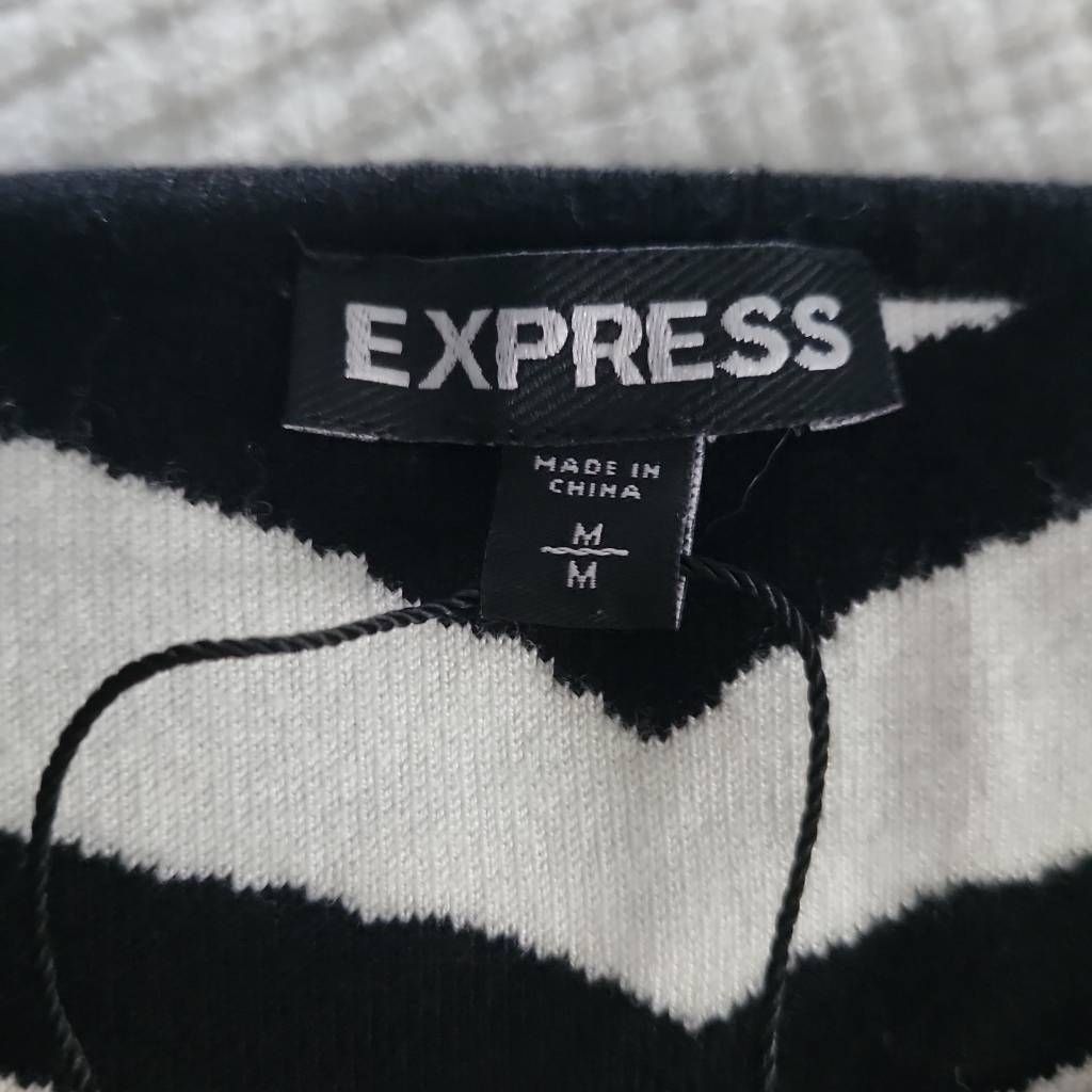 Express Express Women's Size Medium White Black Tiger Stripe Sleevel Size M / US 6-8 / IT 42-44 - 5 Thumbnail