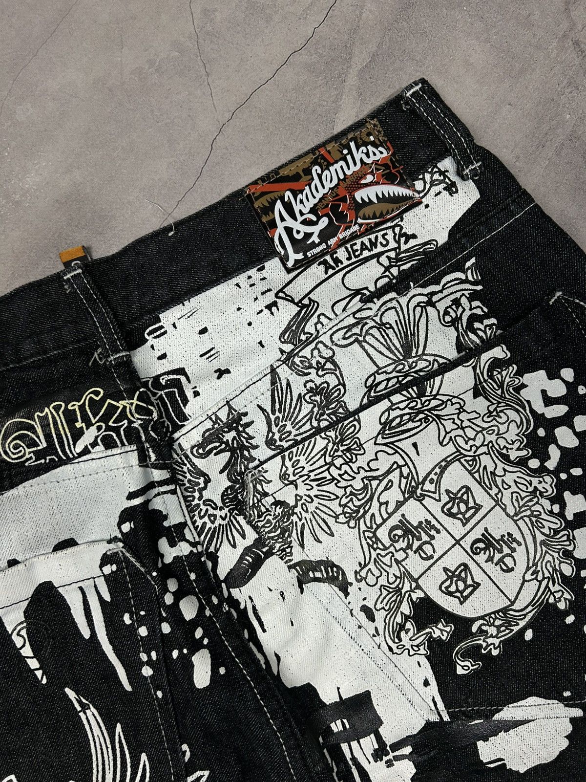 Vintage Vintage Y2K Akdemiks Embroidered Baggy Jeans Size US 36 / EU 52 - 6 Thumbnail