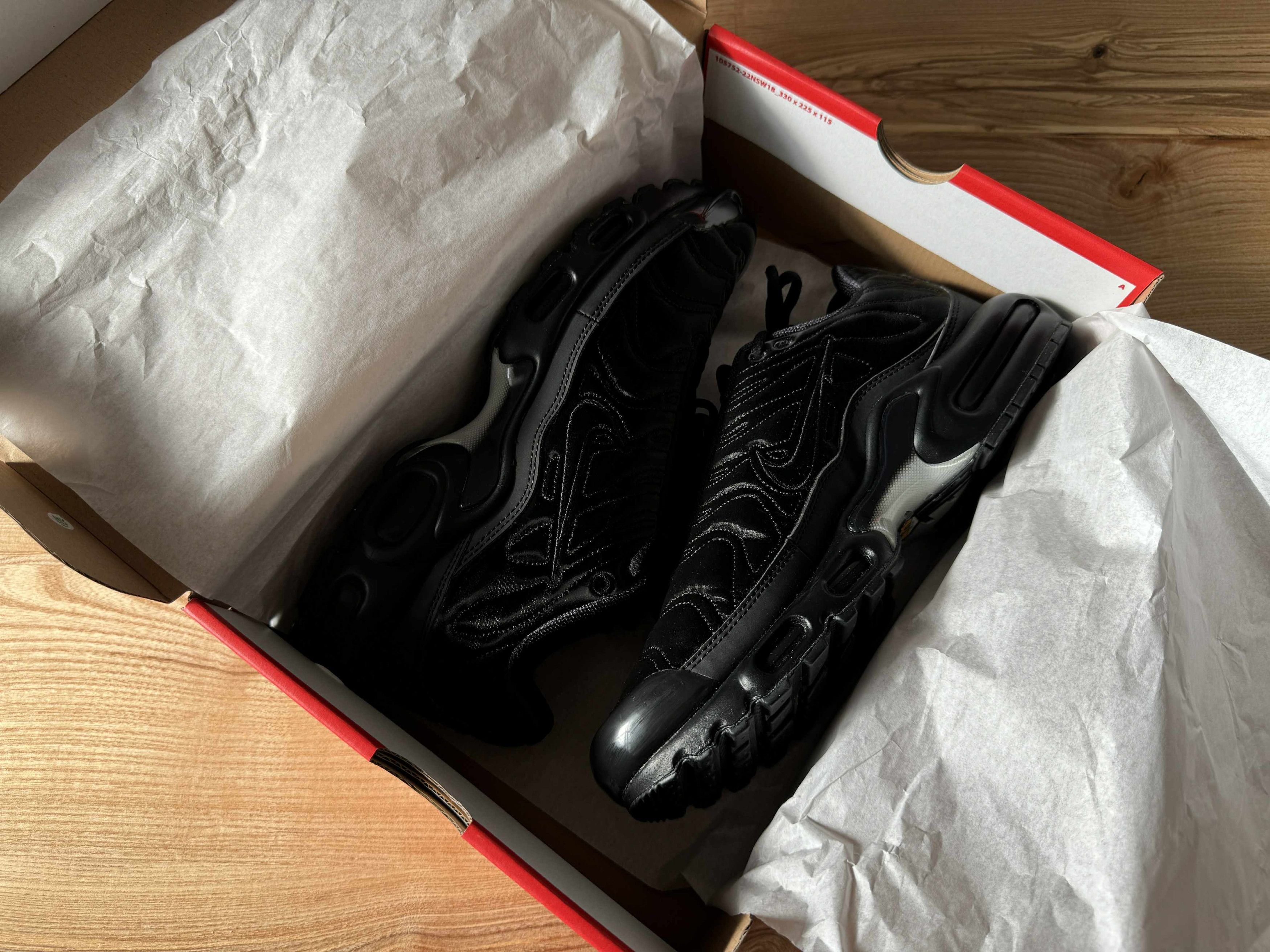 Nike Air Max Plus TN Black Satin Size US 10 / EU 43 - 10 Thumbnail