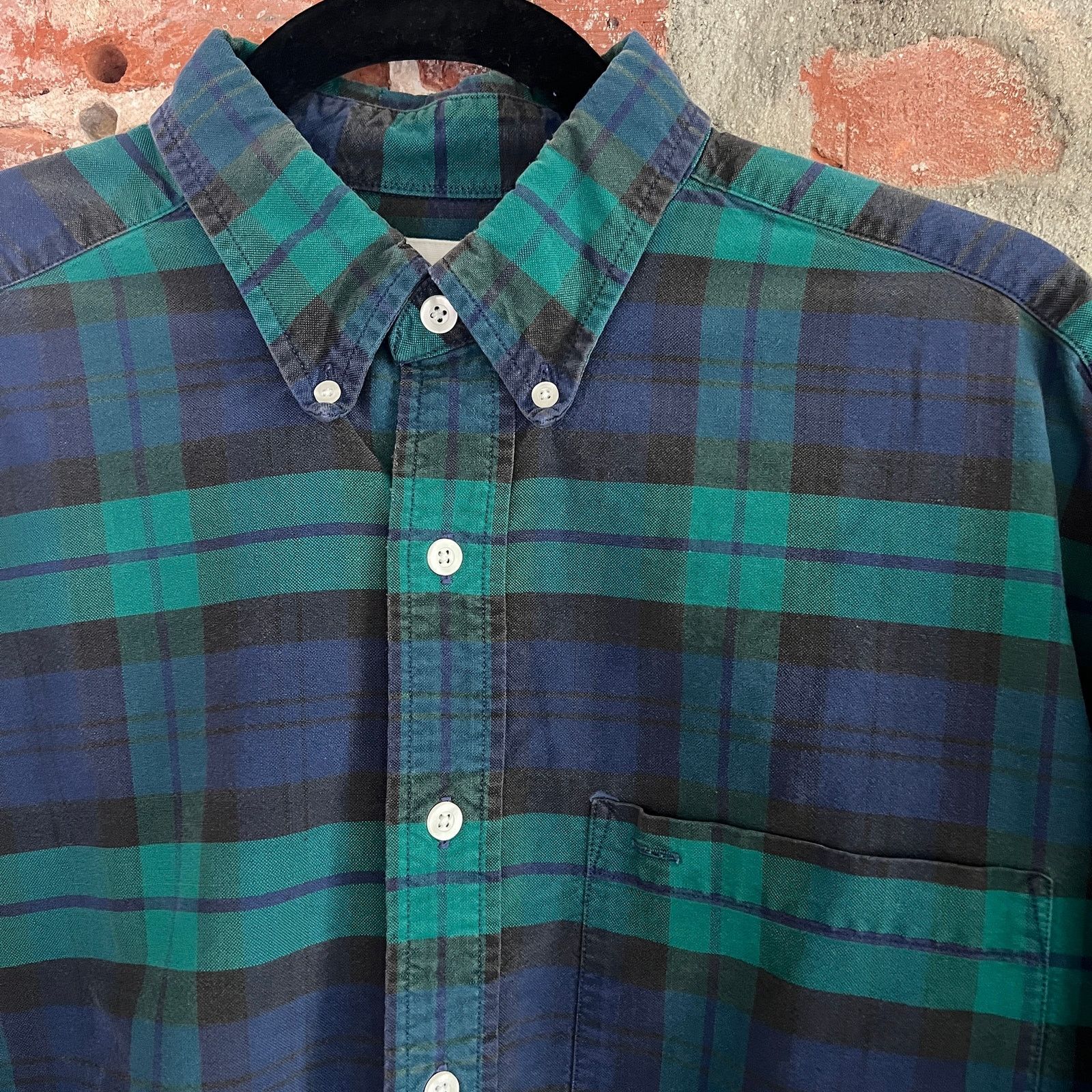 Arrow Arrow River Brand Men's Tartan Plaid Oxford Shirt L 23x30 Size US L / EU 52-54 / 3 - 1 Thumbnail