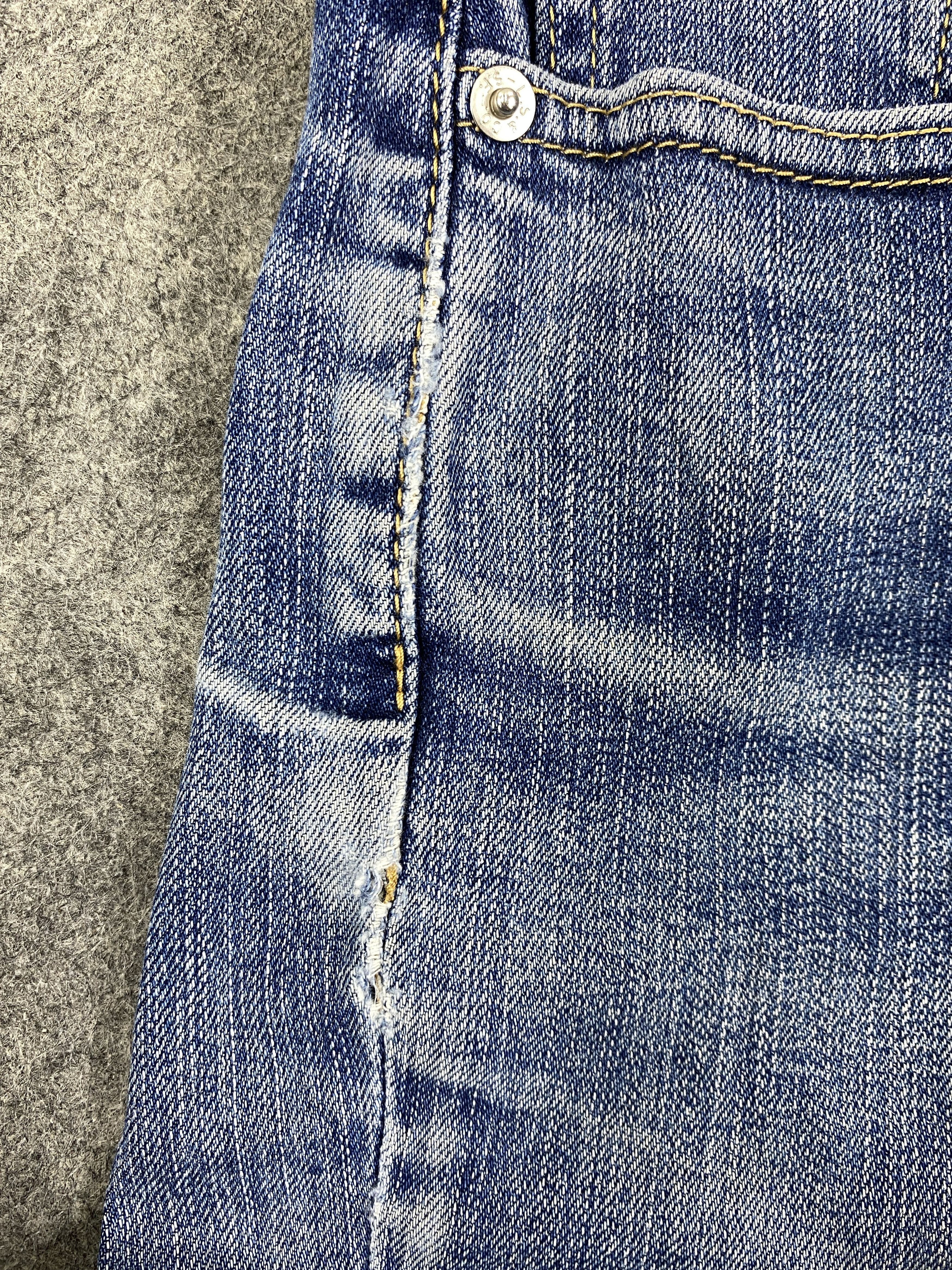 Levi's Faded Blue Vintage Levi's 514 Jeans 29x26.5 Denim- JN3338 Size US 29 - 14 Thumbnail