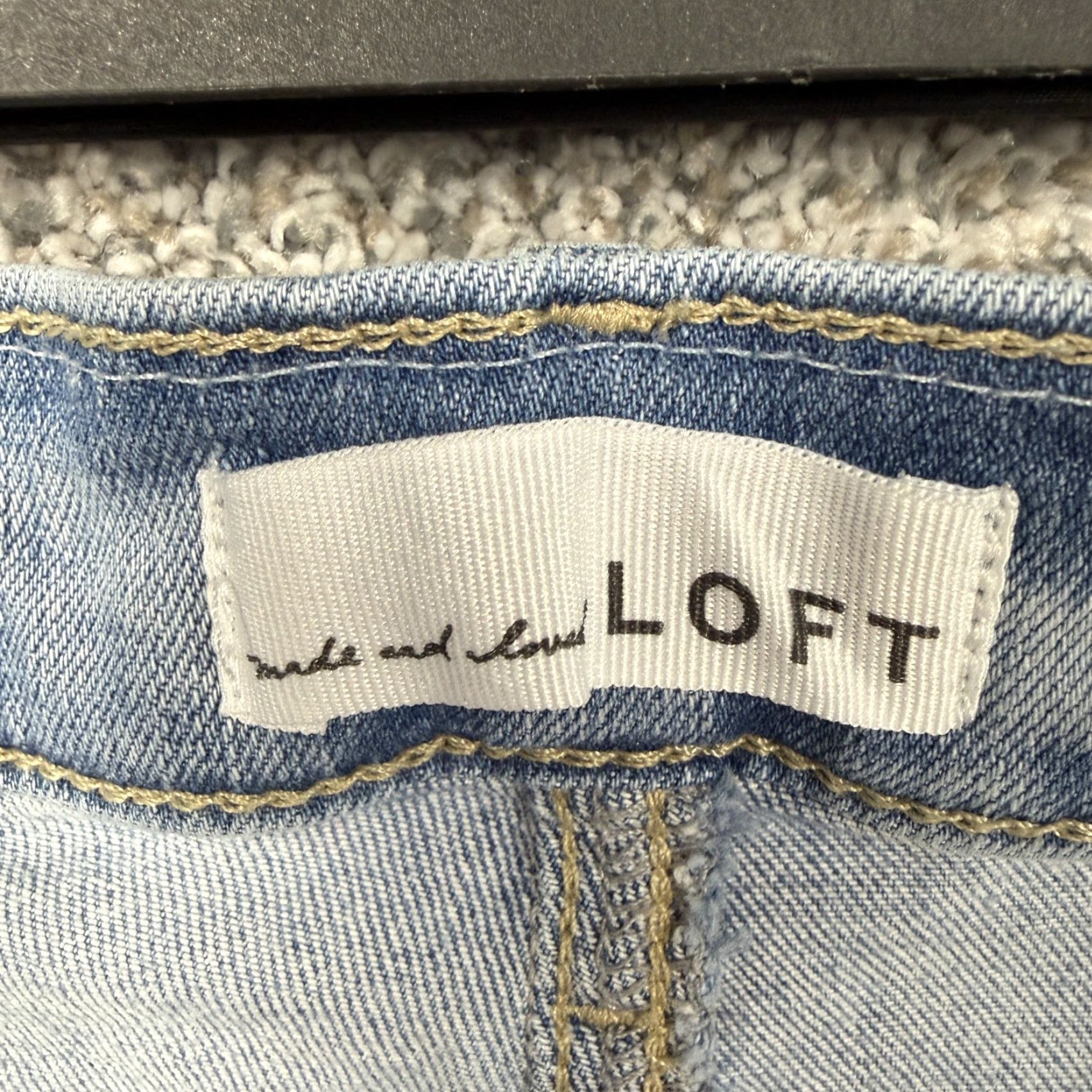 Loft VINTAGE Loft Skinny Crop Jeans Womens 10/30 32x25 Blue Light Wash Raw Hem Stretch Denim Size 32" / US 10 / IT 46 - 7 Thumbnail