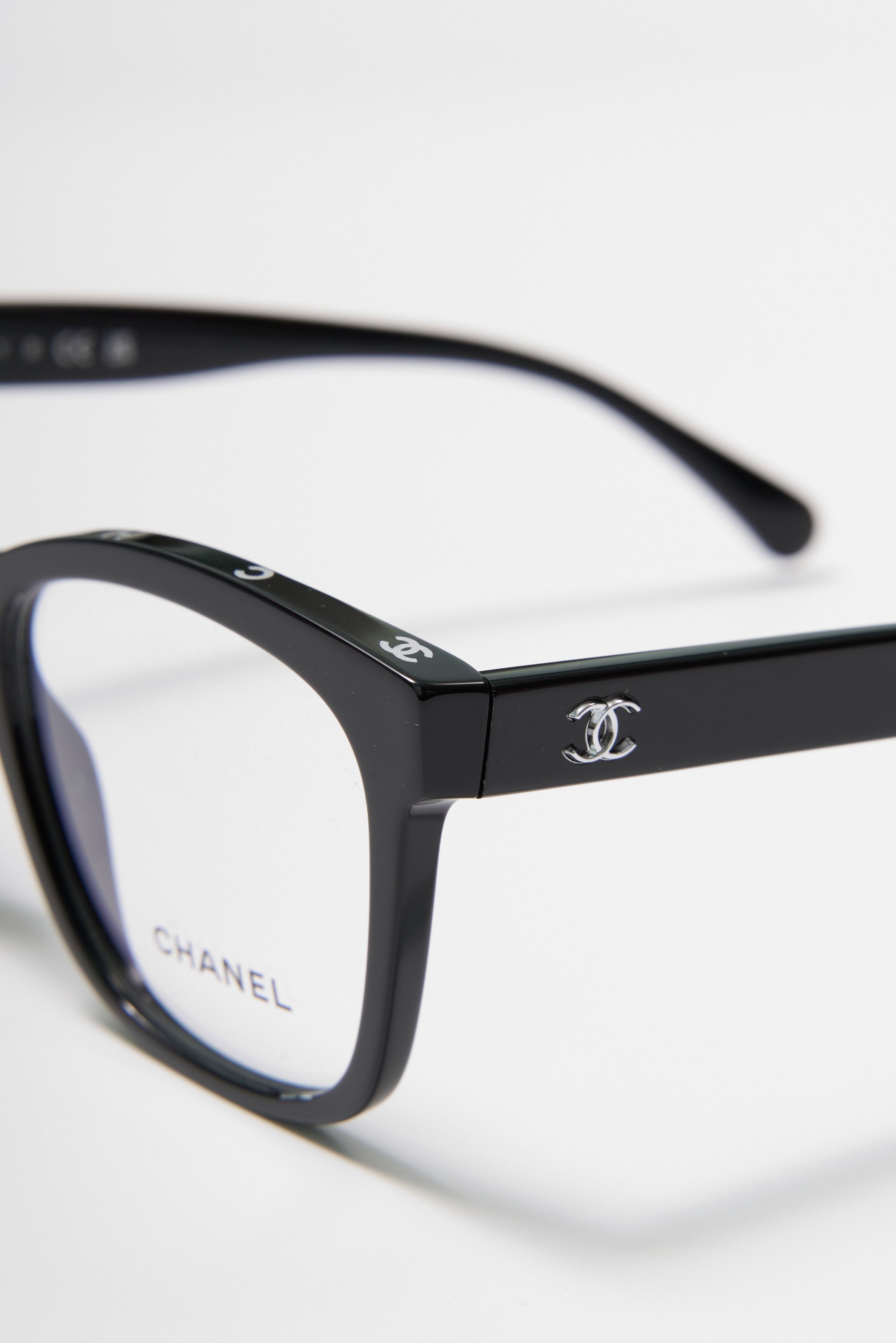 Chanel CHANEL Square Sunglasses CH5417 Size ONE SIZE - 9 Thumbnail