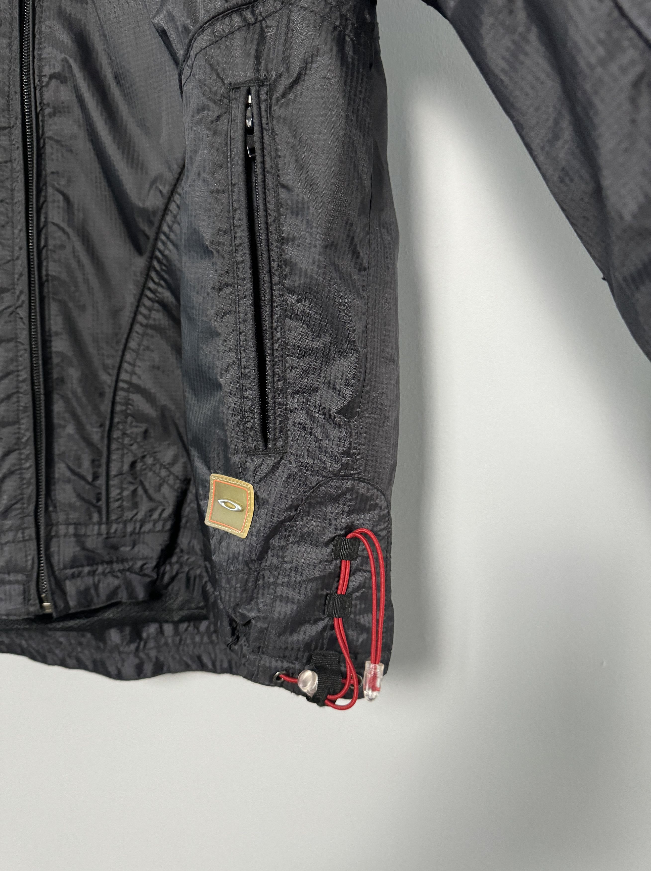 Oakley Oakley Trekking Jacket Outdoor Hooded Multipocket Size M Size M / US 6-8 / IT 42-44 - 5 Thumbnail