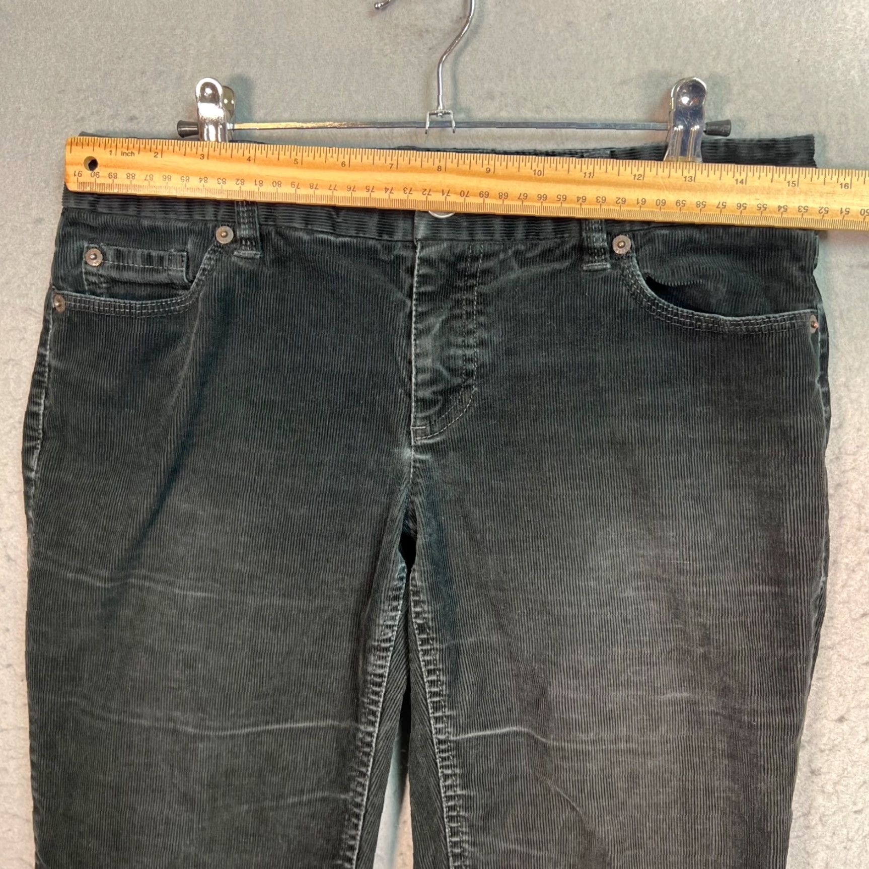 J.Crew J.CREW Womens Pants 6S Black Corduroy Straight Leg Favorite Fit Size 28" / US 6 / IT 42 - 5 Thumbnail