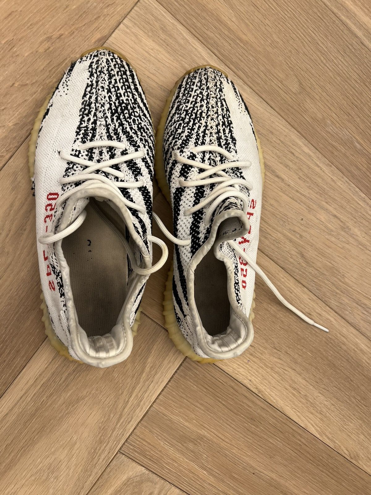Yeezy Yeezy Boosts Zebra Size US 10 / EU 43 - 5 Thumbnail