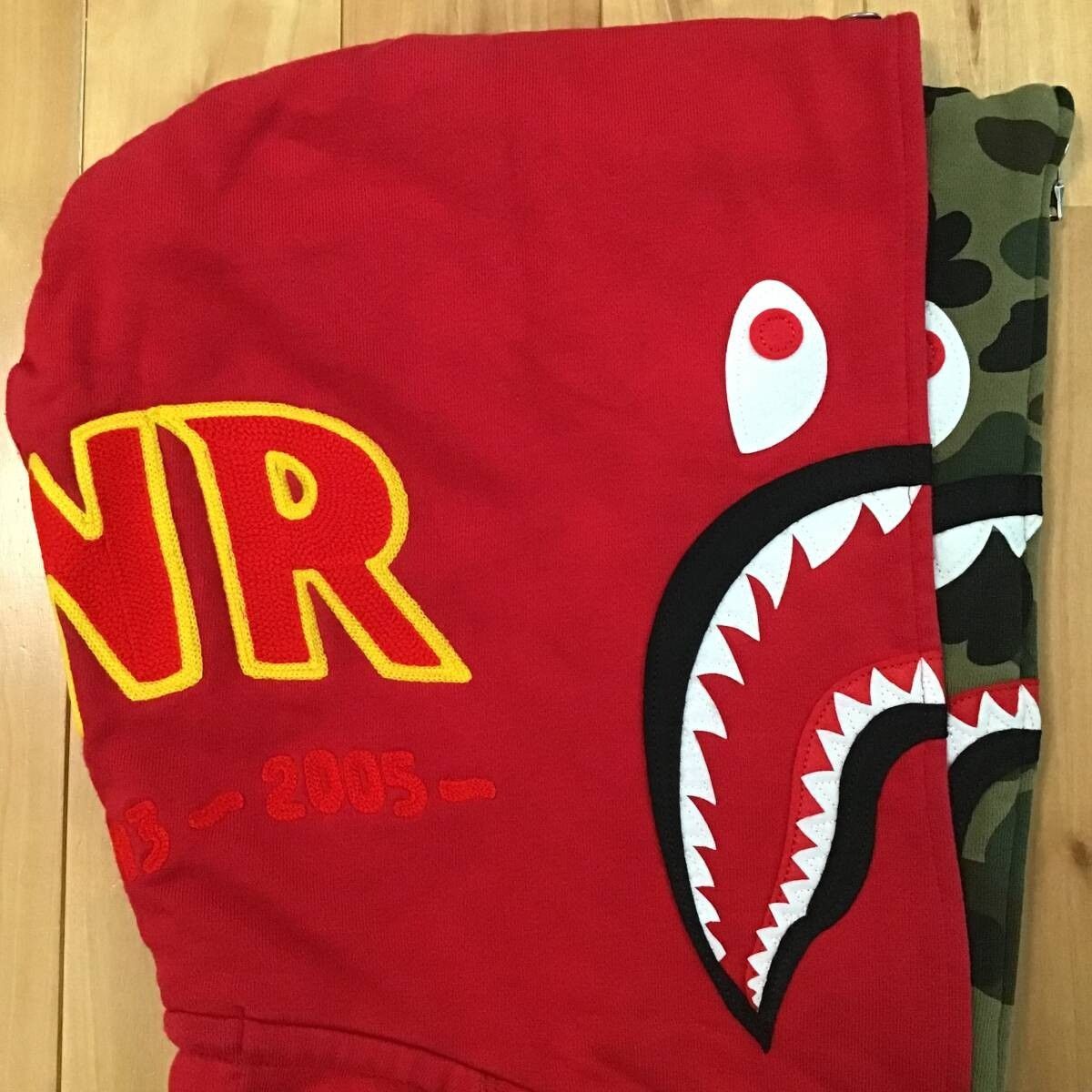 Bape A Bathing Ape Double Shark Full Zip Hoodie Red Size M Size US M / EU 48-50 / 2 - 4 Thumbnail