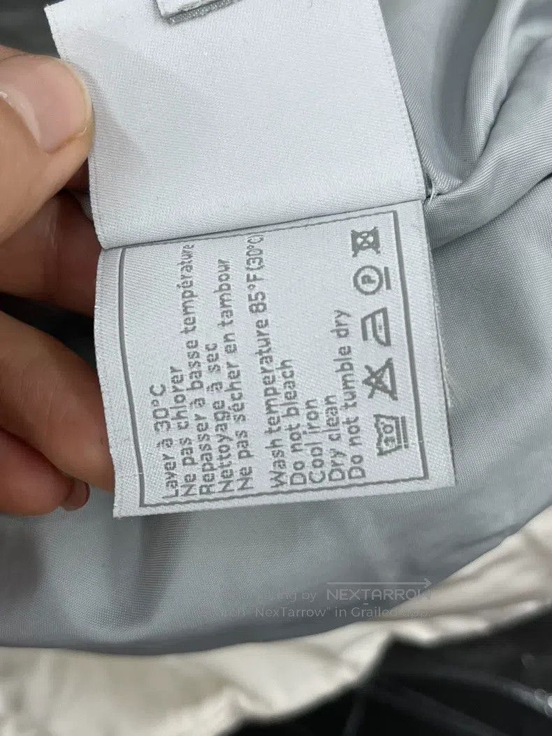 Chanel Chanel White down jacket Size S / US 4 / IT 40 - 6 Thumbnail