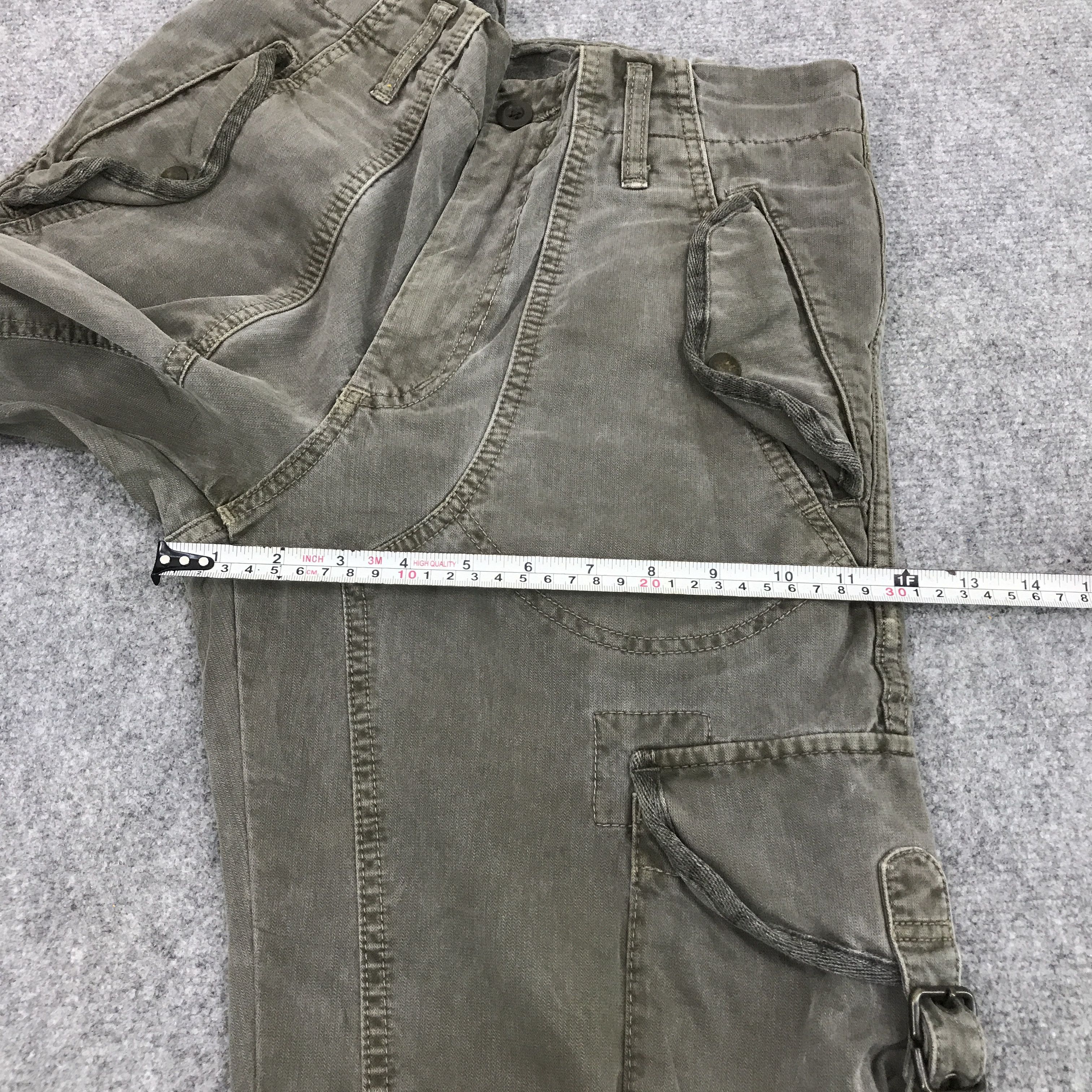 Japanese Brand × Uniqlo CARGO BAGGY UNIQLO RARE DESIGN PANTS Size US 29 - 11 Thumbnail