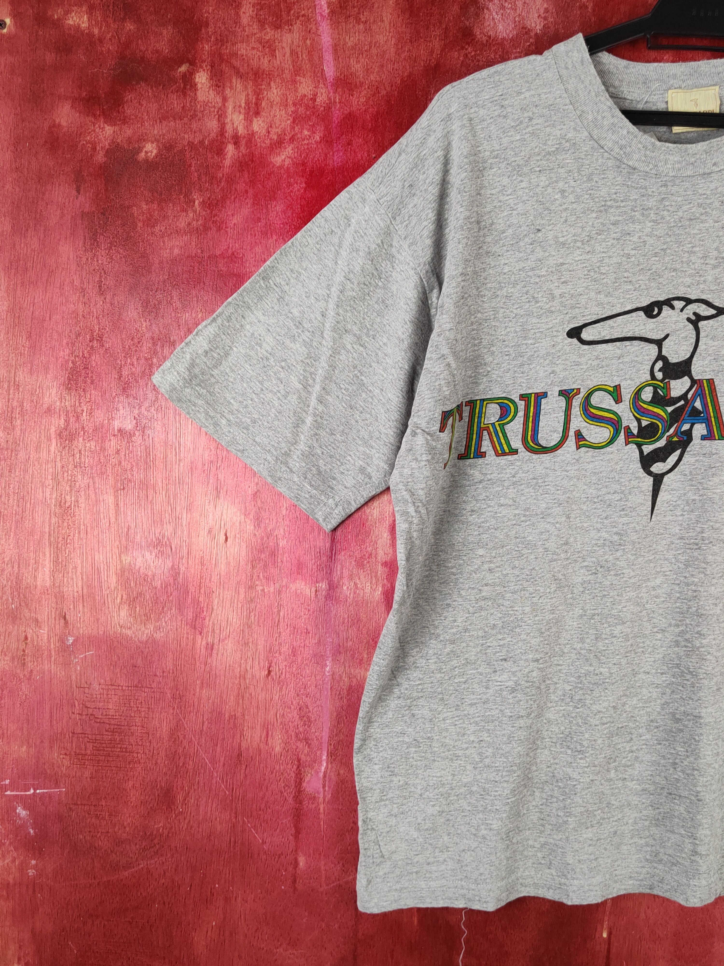 Japanese Brand × Trussardi × Vintage Trussardi Gray vintage Short Sleeve T-shirts #S2306 Size US L / EU 52-54 / 3 - 4 Thumbnail