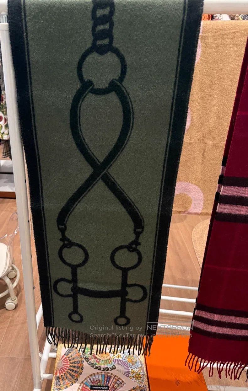 Hermes Hermes size 30×160cm Casaque Mors scarf, camouflage green/b Size ONE SIZE - 1 Thumbnail