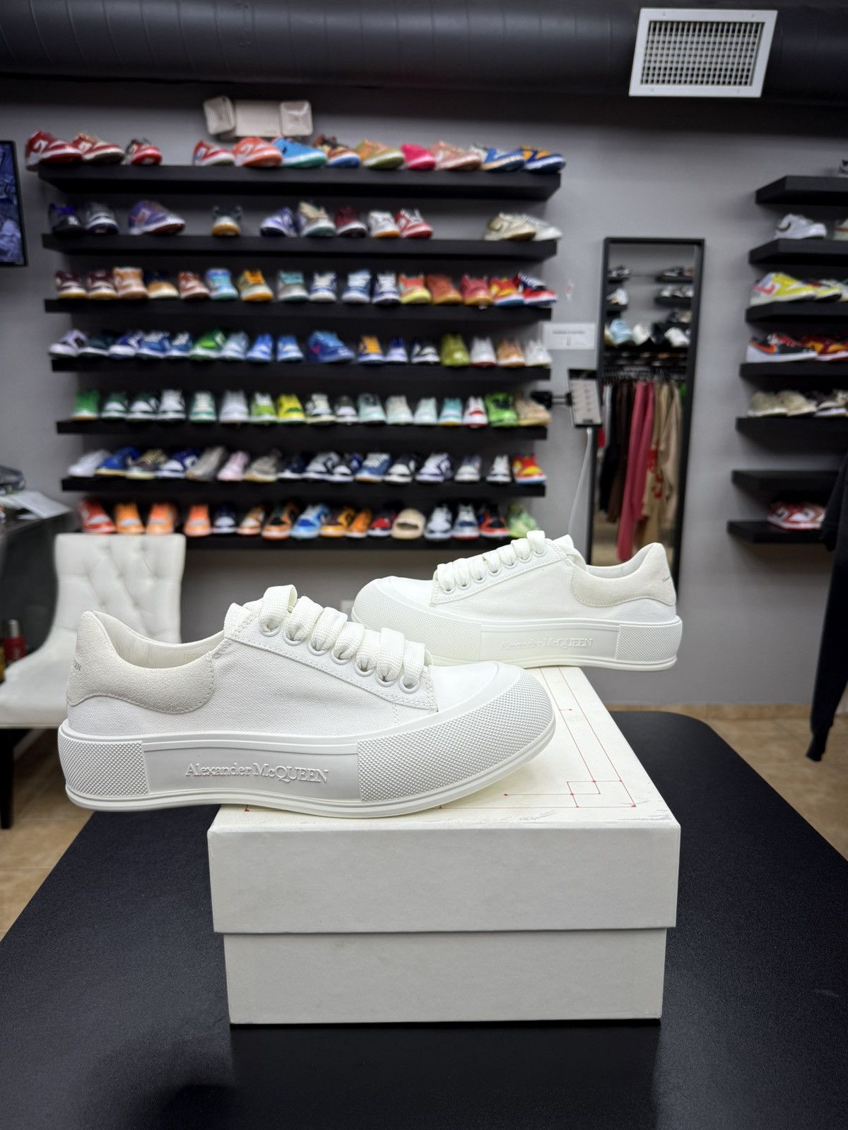 Alexander McQueen ALEXANDER MCQUEEN White Deck Plimsoll Sneaker 40 / 7 US NEW Size US 7 / EU 40 - 1 Thumbnail