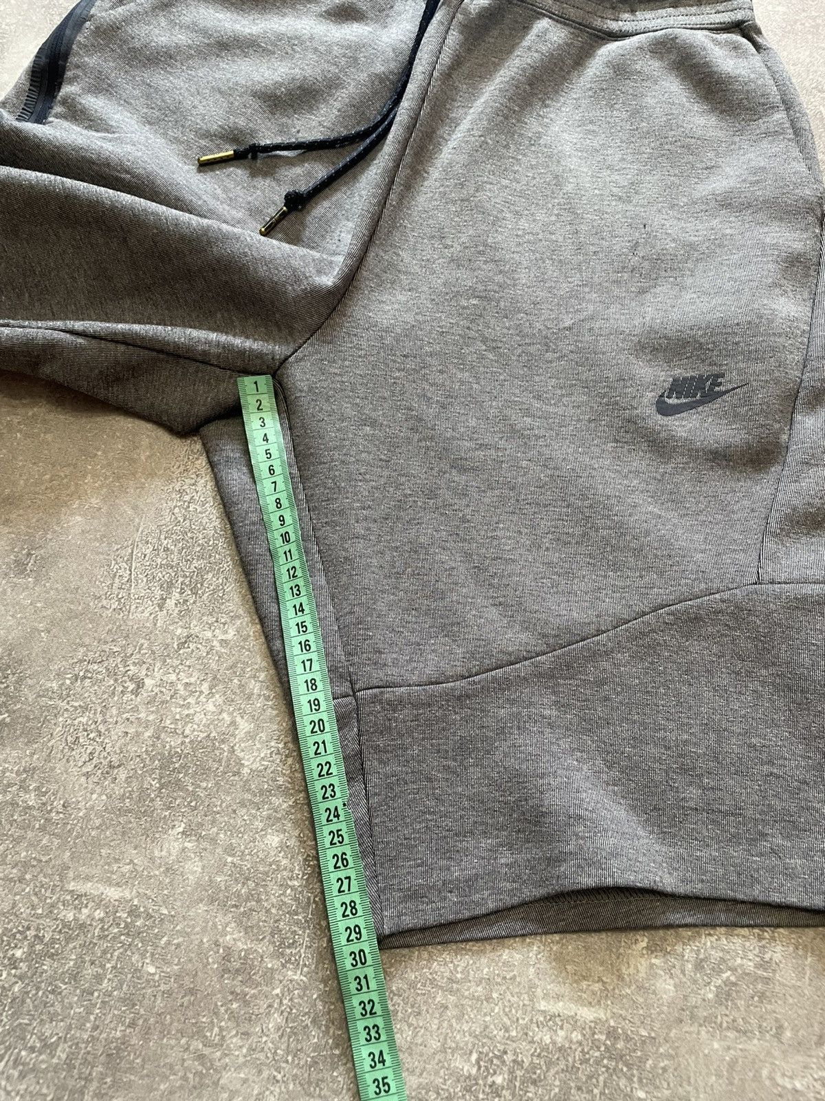 Nike Nike Tech Fleece Sweat Shorts Drill Size L Size US 34 / EU 50 - 24 Thumbnail