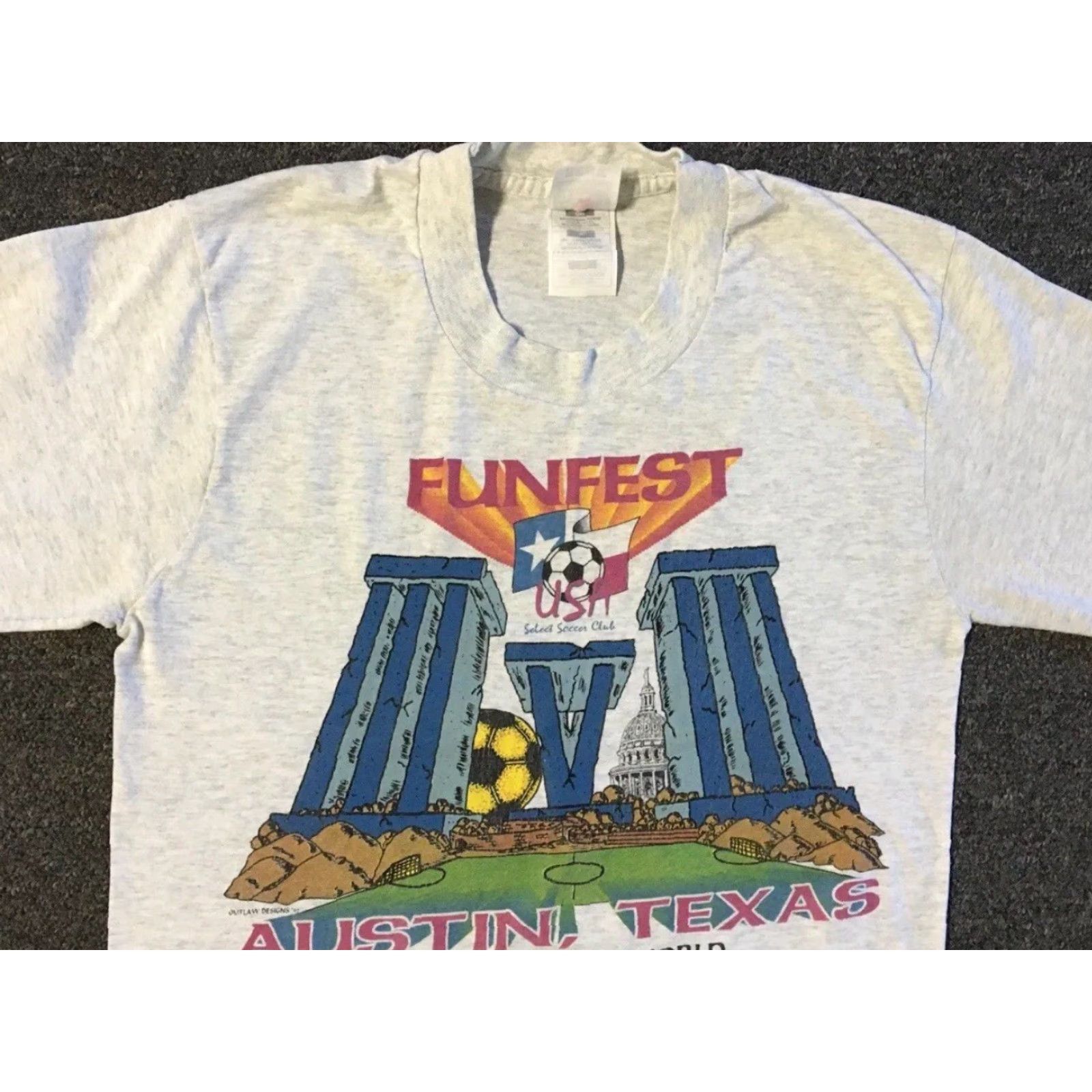 Vintage VINTAGE 90s Austin Soccer World Faded Distress Shirt S USA Gray Men T-Shirt Long Sleeve Small Size US S / EU 44-46 / 1 - 6 Thumbnail