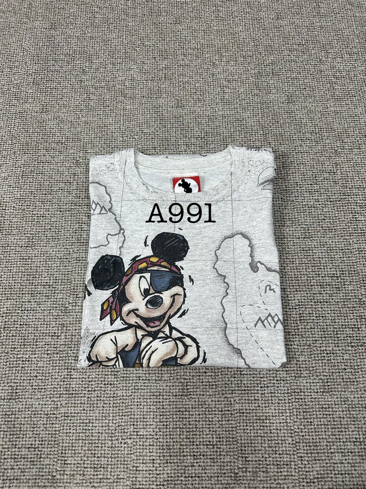 Mickey Unlimited Vintage Mickey A Pirates Life Overprint Tshirt A991 Size US M / EU 48-50 / 2 - 10 Thumbnail