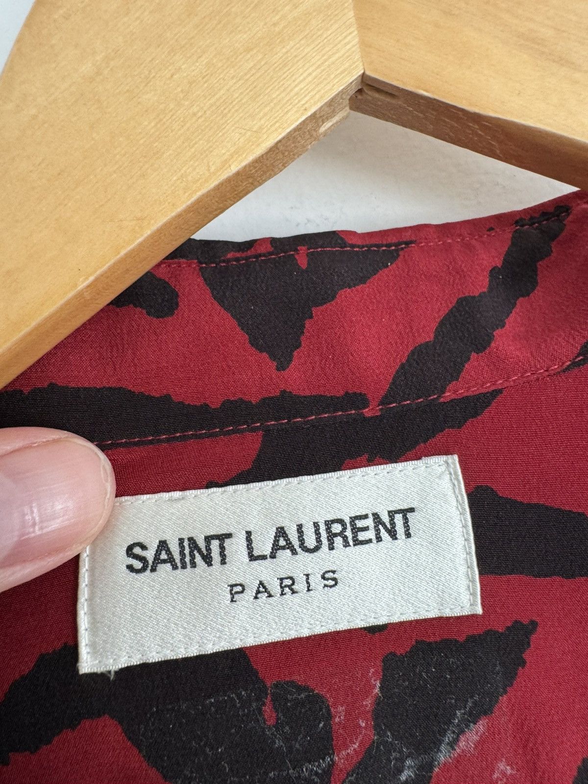 Saint Laurent Paris Sample FW19 Tiger Silk shirt Size US S / EU 44-46 / 1 - 2 Thumbnail
