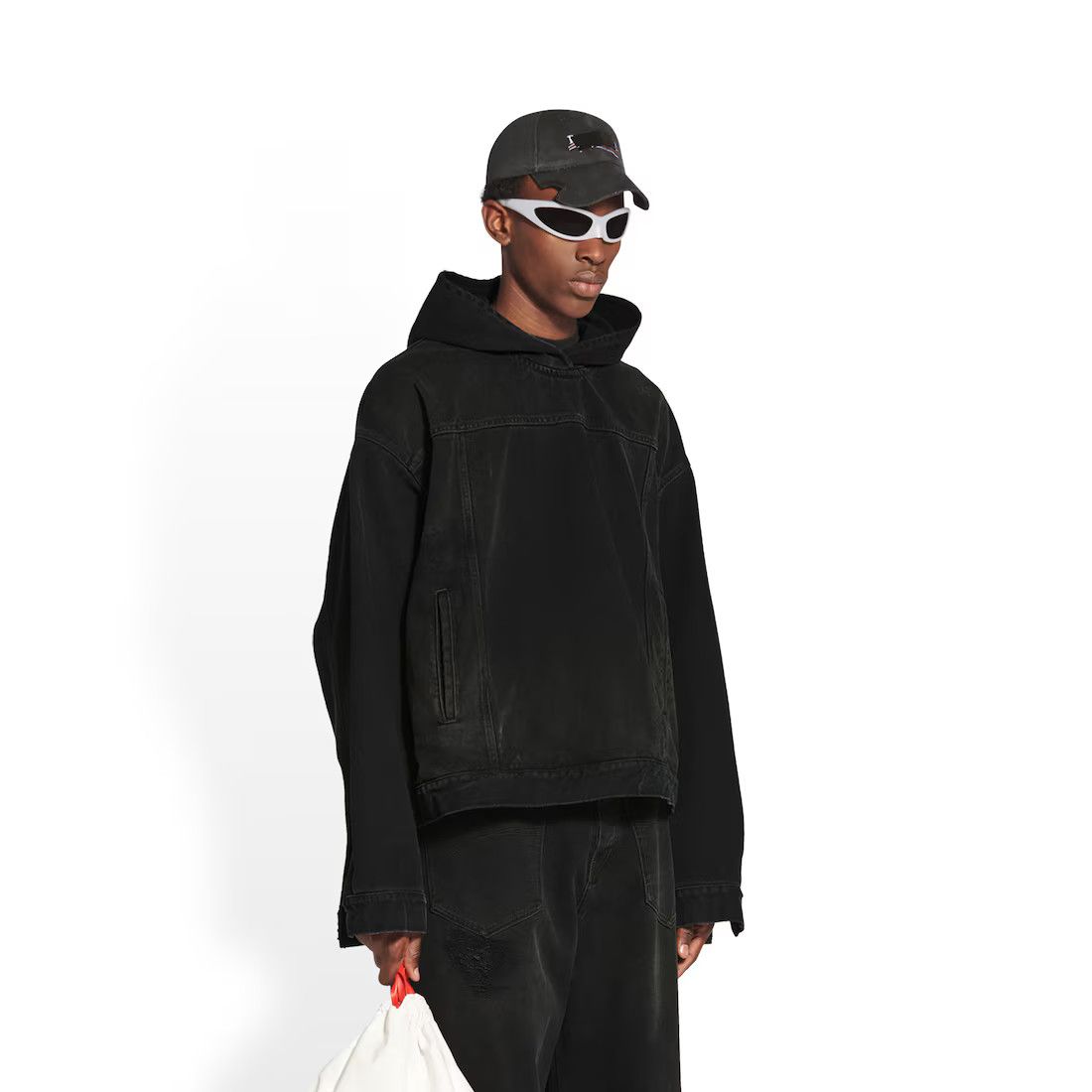 Balenciaga o1in1g1024 Pull-Over Jacket in Black Size US L / EU 52-54 / 3 - 7 Thumbnail