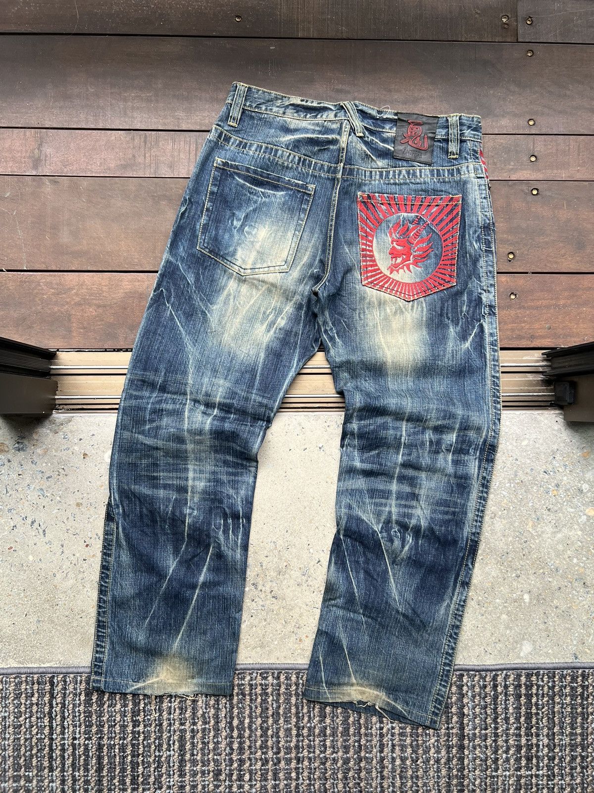 00’s ONIARAI EMBROIDED DEMON JAPANESE DENIM JEANS