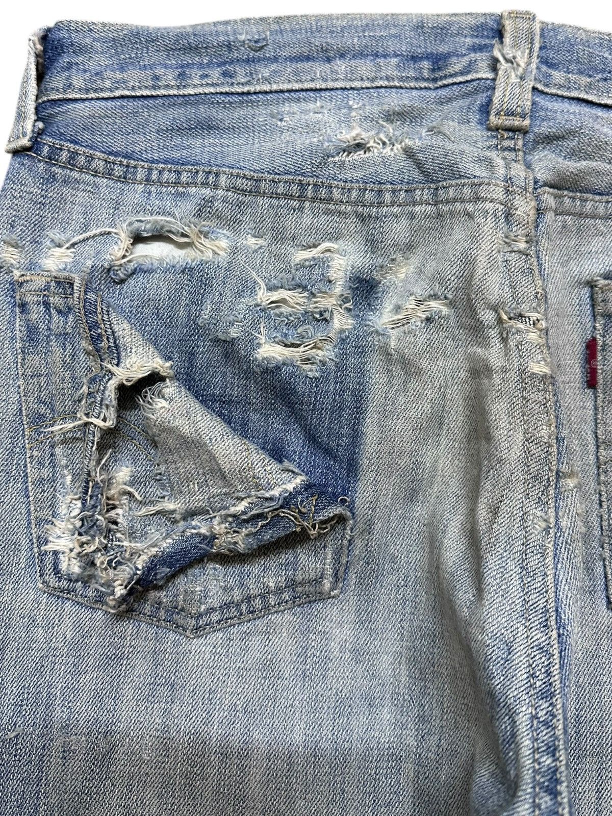 Levi's Vintage Clothing Vintage Levi’s 501 Faded Ripped Grunge Distressed Denim Size US 31 - 9 Thumbnail
