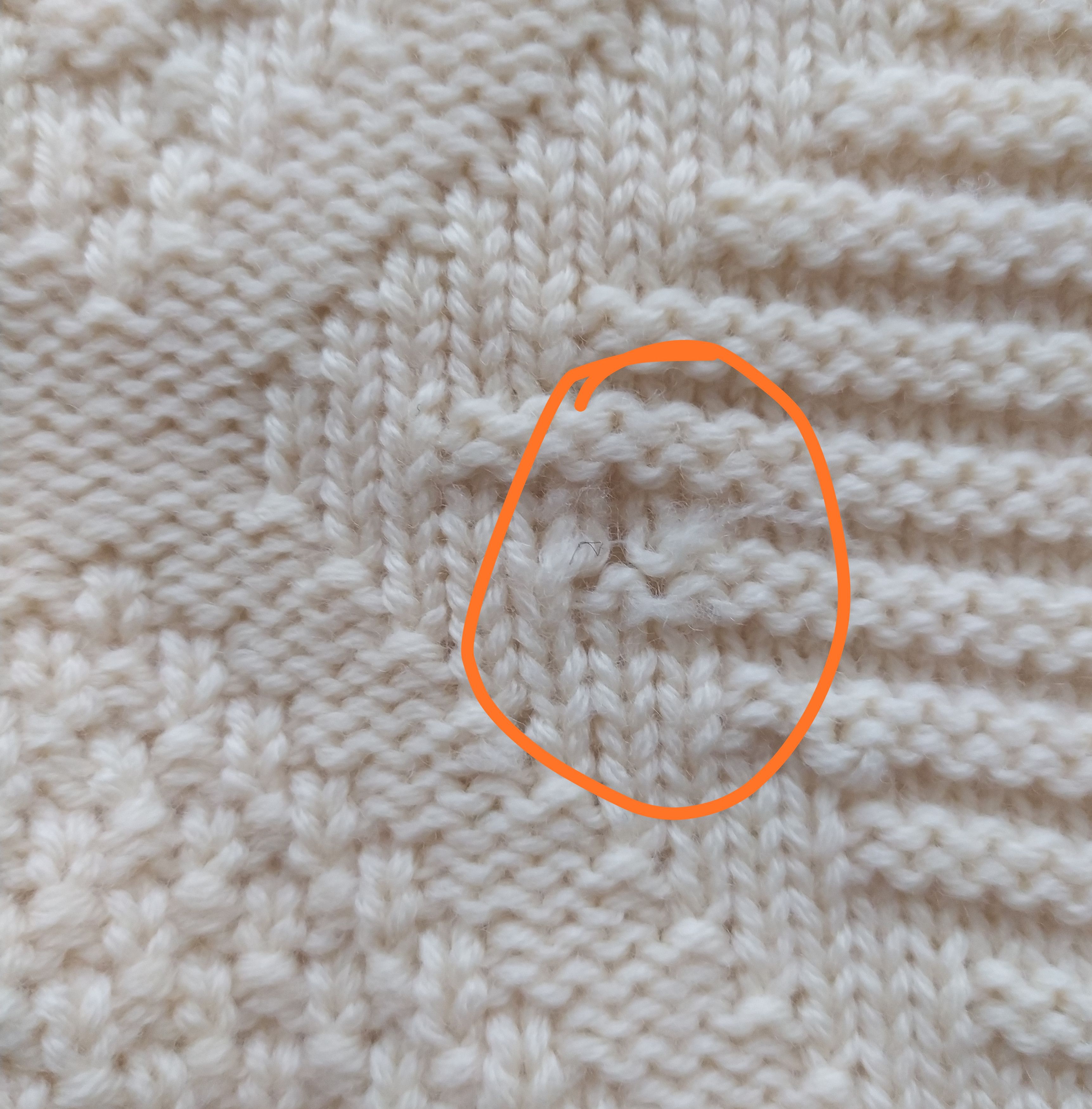 Versace V2 by Versace cream aran cable knit sweater Size US XL / EU 56 / 4 - 8 Thumbnail