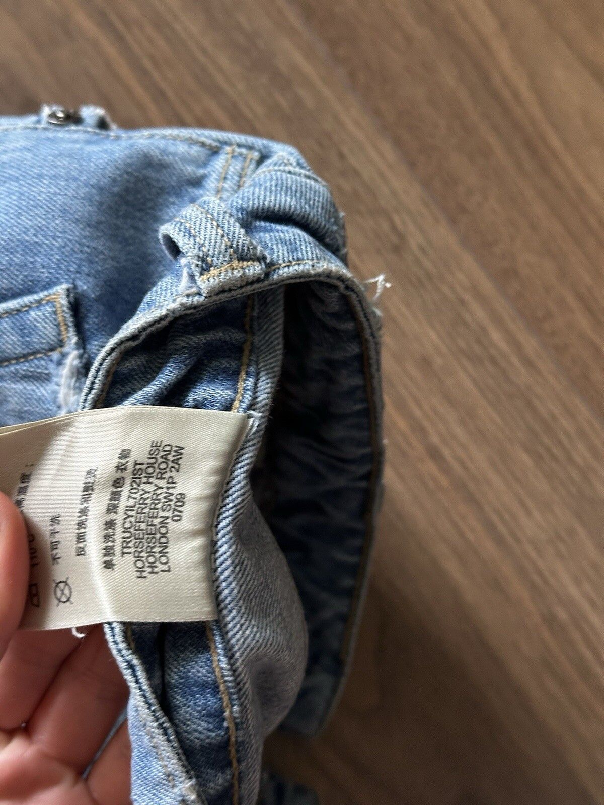 Burberry Burberry Brit Jeans Womens Denim Zip Distressed Blue Size 28" / US 6 / IT 42 - 18 Thumbnail