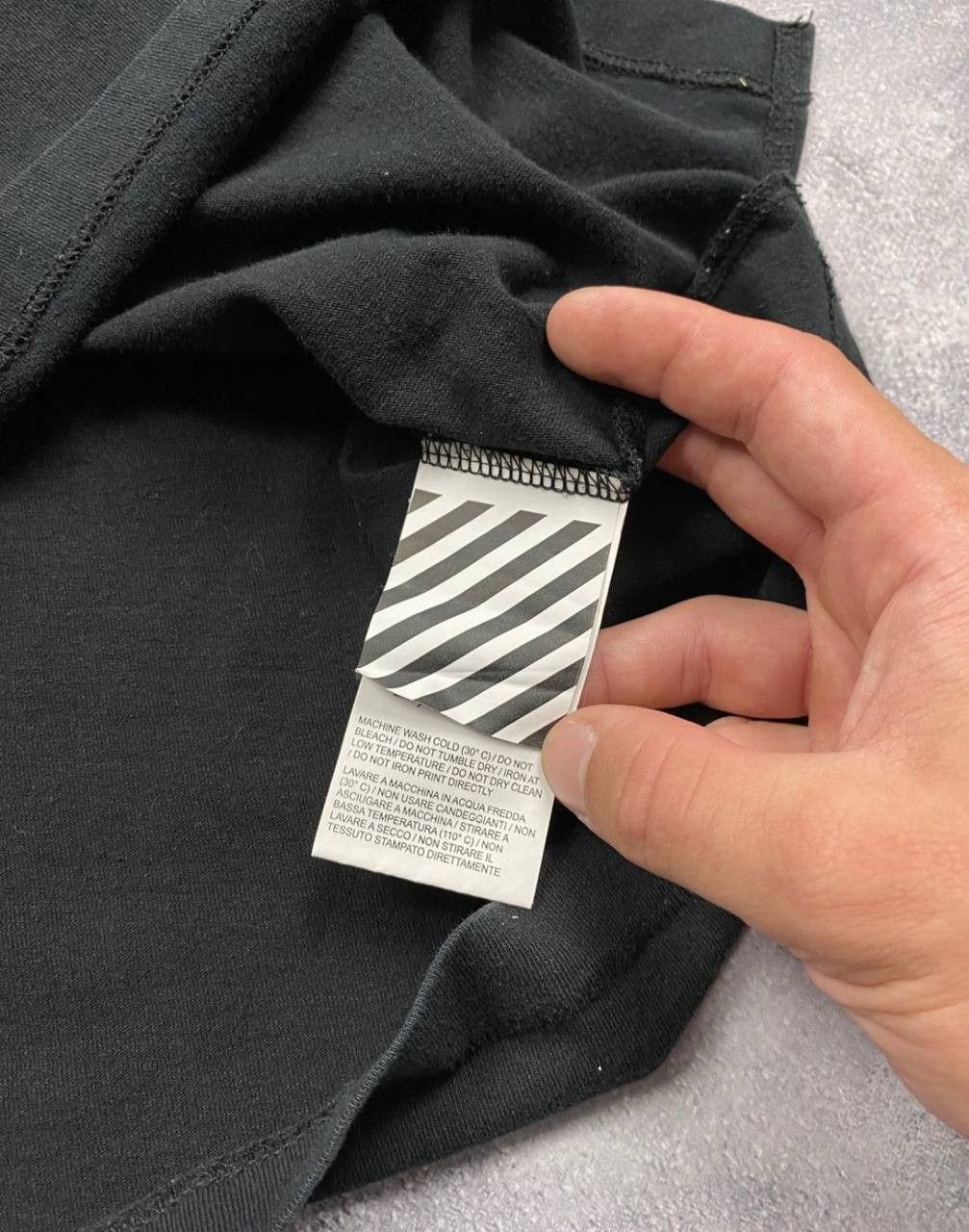 Off-White Off-White T-Shirt Big Round Logo Size US M / EU 48-50 / 2 - 8 Thumbnail