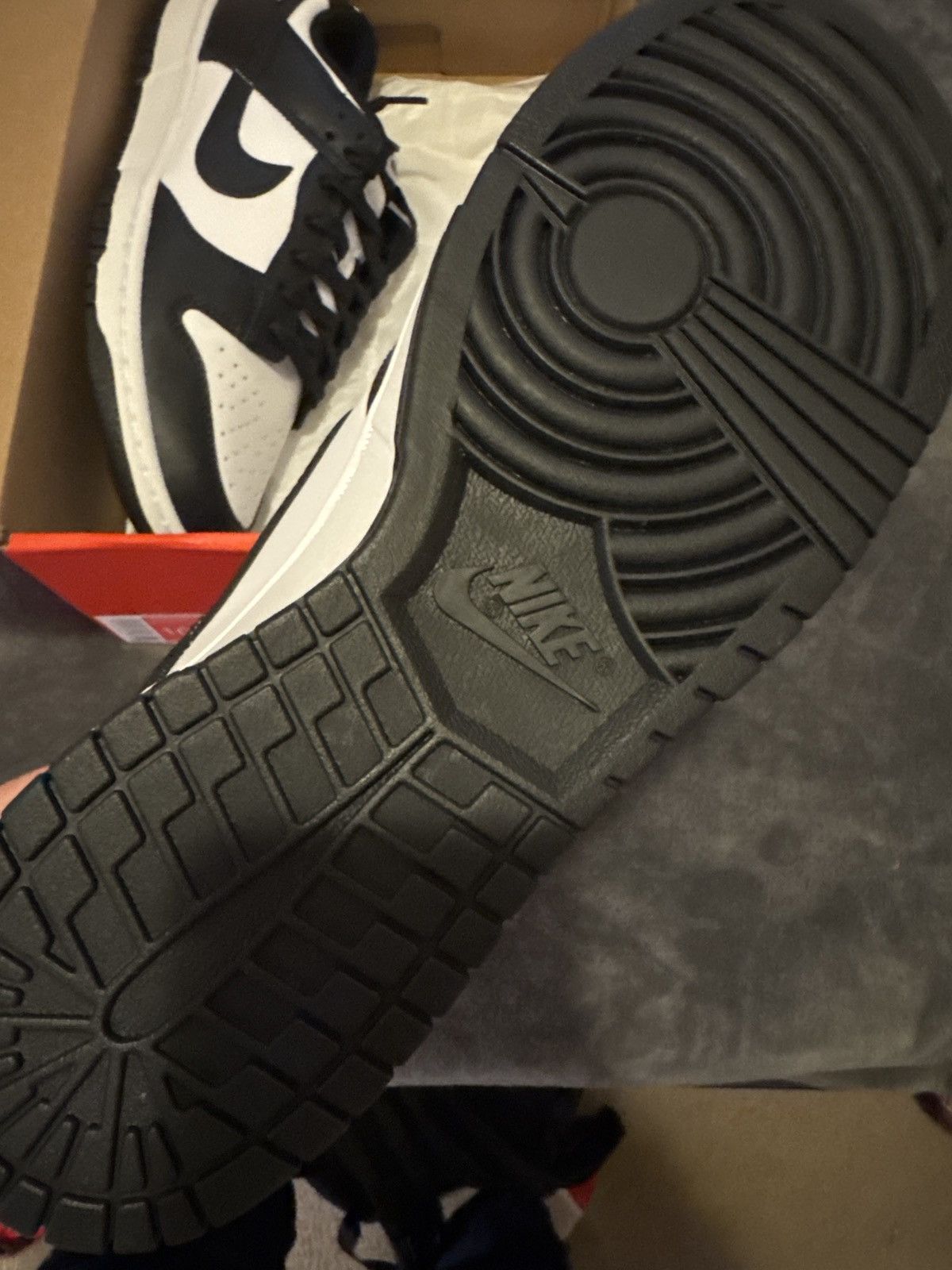 Nike Nike Dunk Low Retro “Pandas” Size US 10.5 / EU 43-44 - 4 Thumbnail